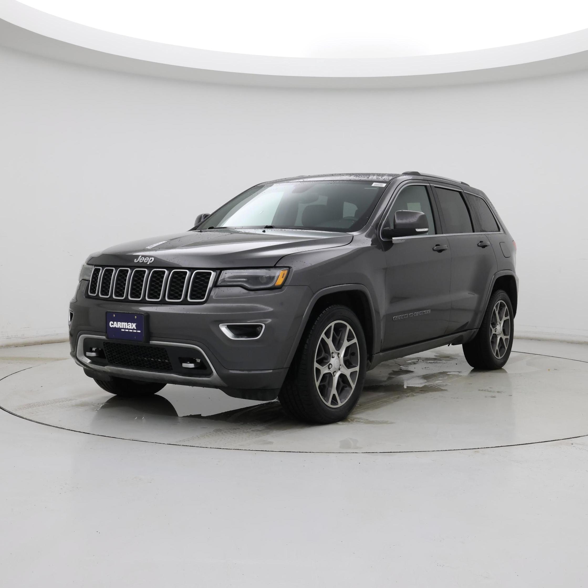 Thumbnail: 2018 Jeep Grand Cherokee - 4
