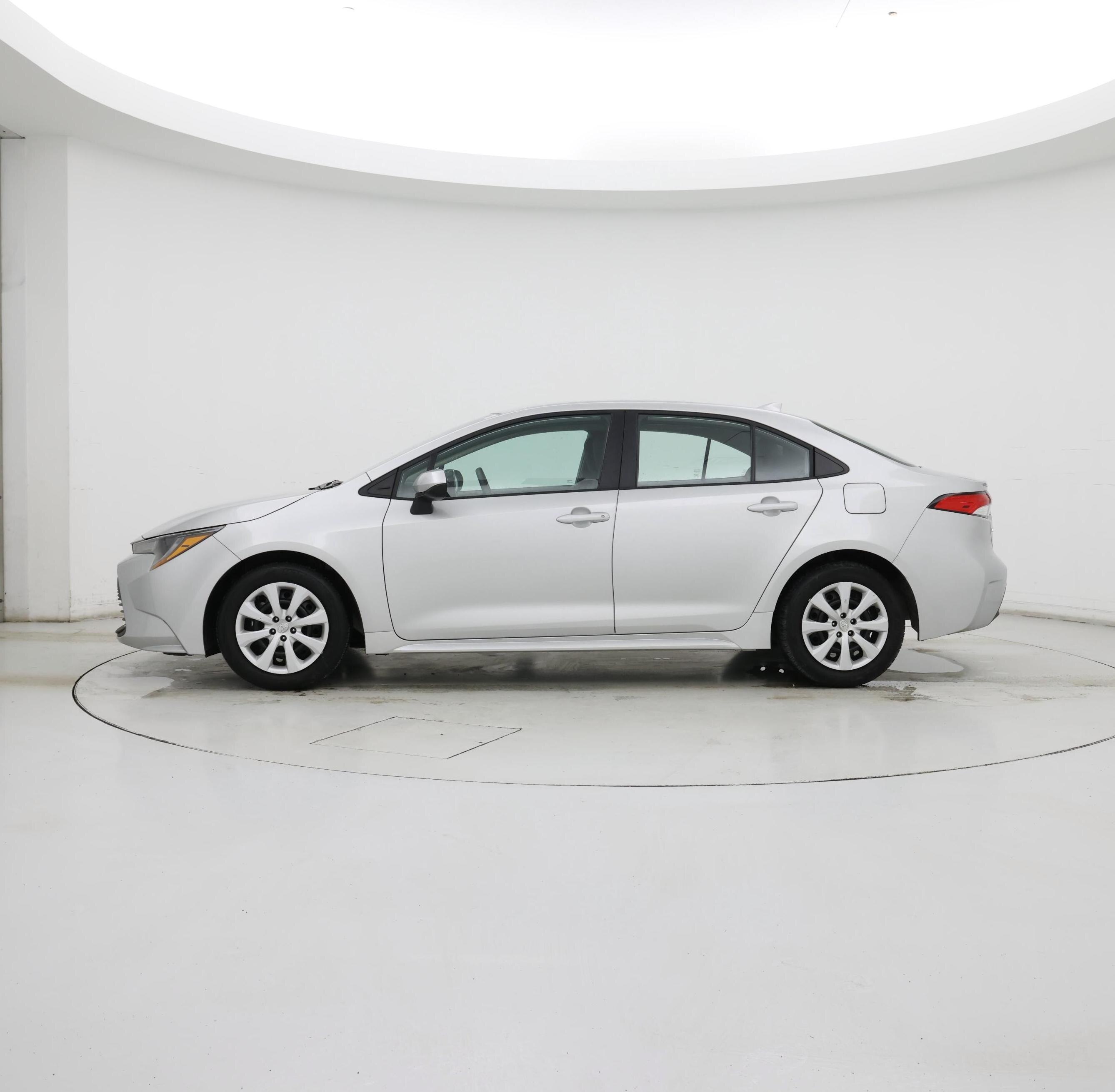 Thumbnail: 2024 Toyota Corolla - 3