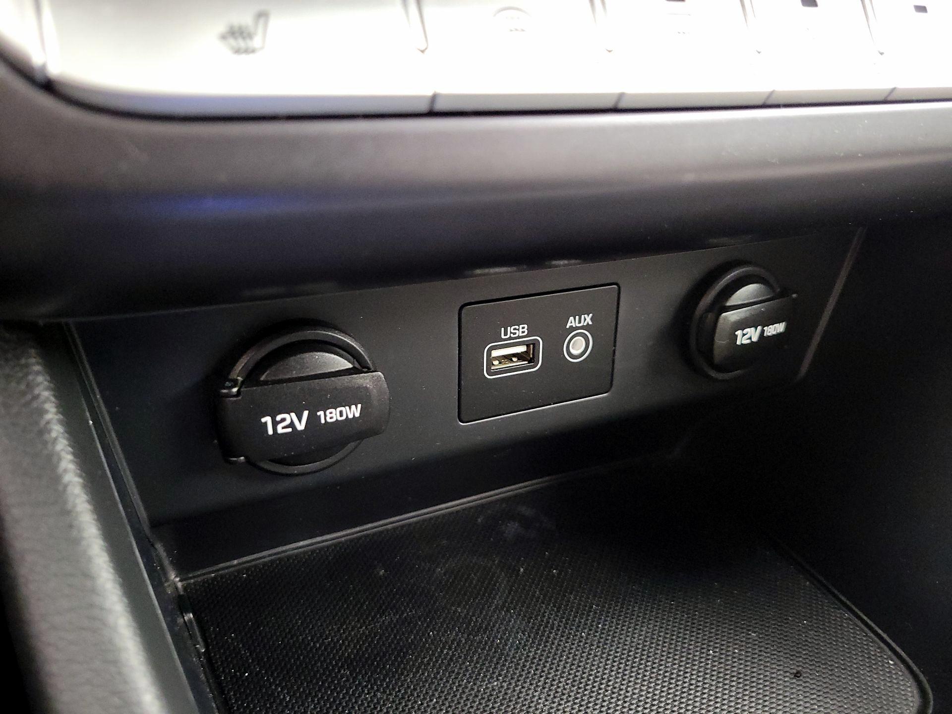 Thumbnail: 2018 Hyundai Sonata - 18