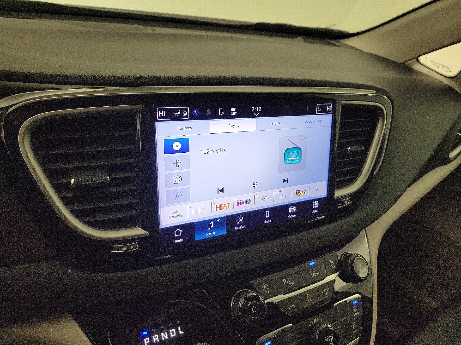 Thumbnail: 2024 Chrysler Pacifica - 15