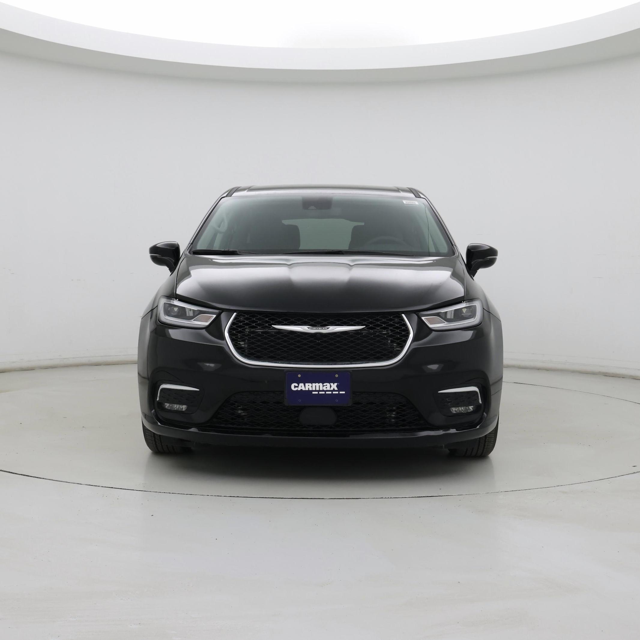 Thumbnail: 2024 Chrysler Pacifica - 5