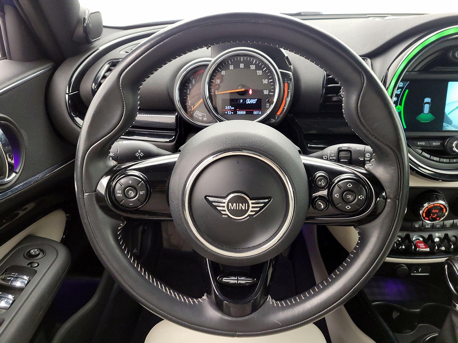 Thumbnail: 2019 MINI Cooper Clubman - 10