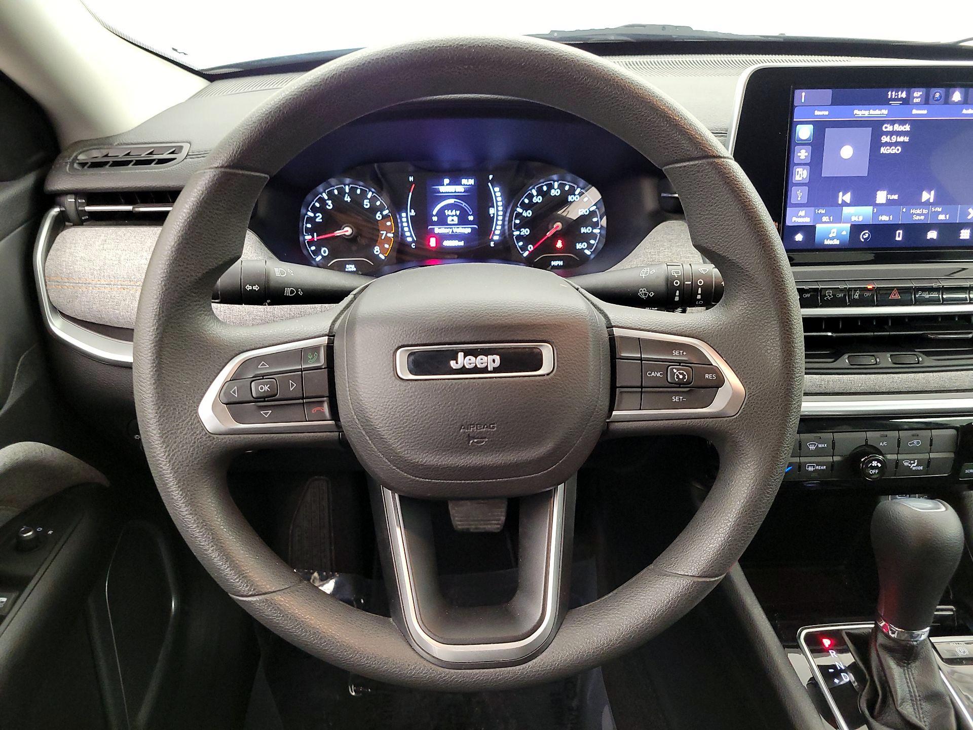 Thumbnail: 2022 Jeep Compass - 10