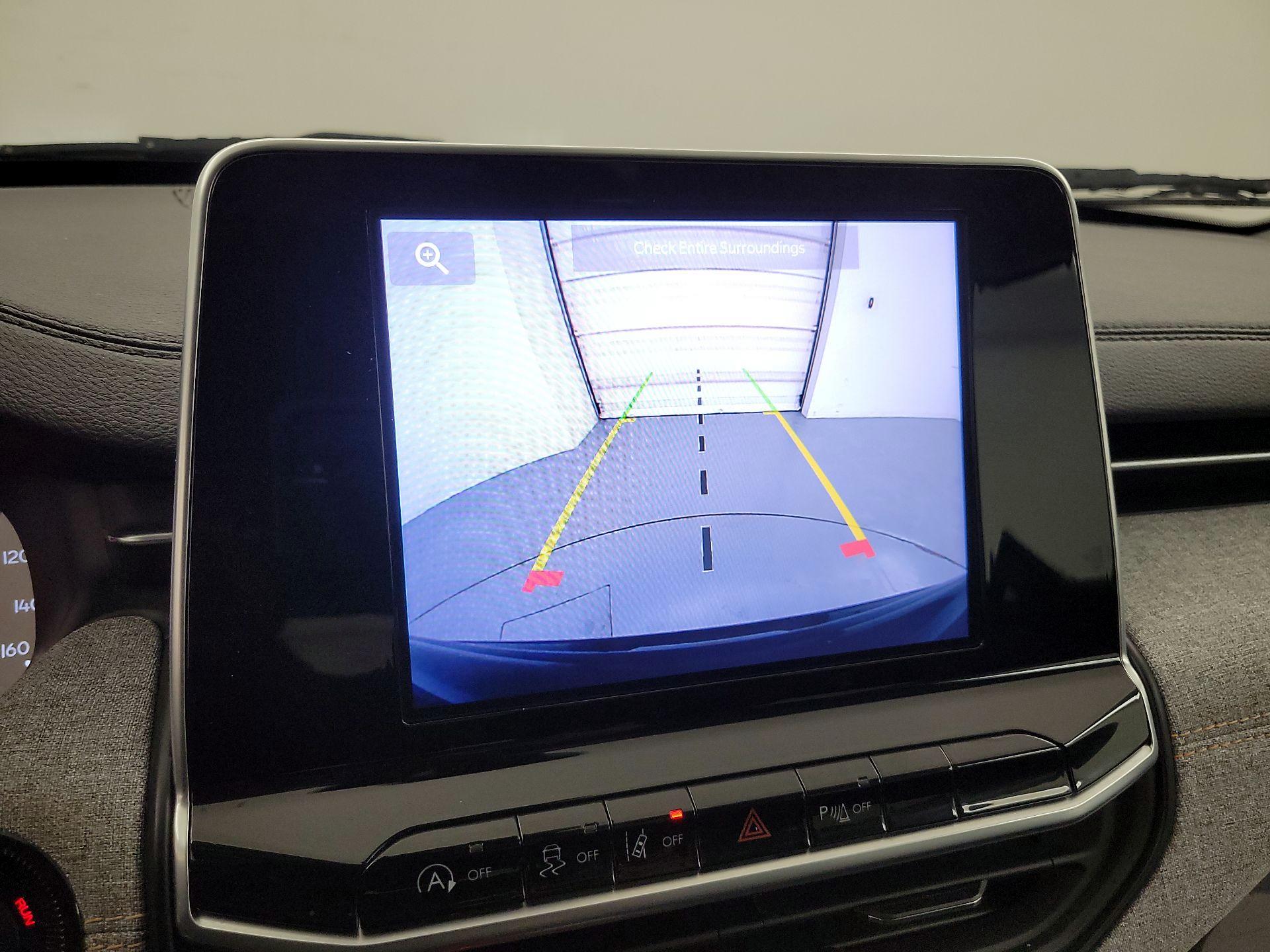 Thumbnail: 2022 Jeep Compass - 13