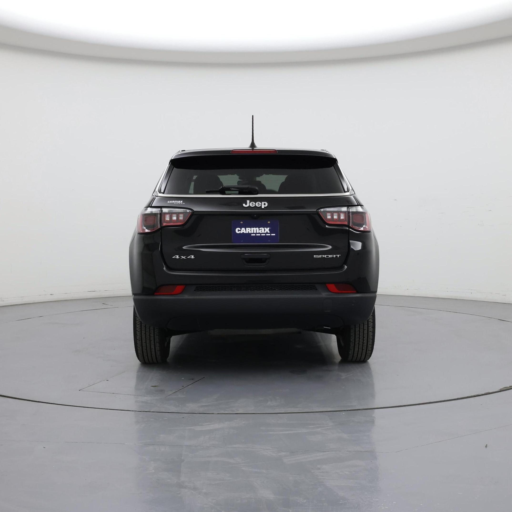 Thumbnail: 2022 Jeep Compass - 6