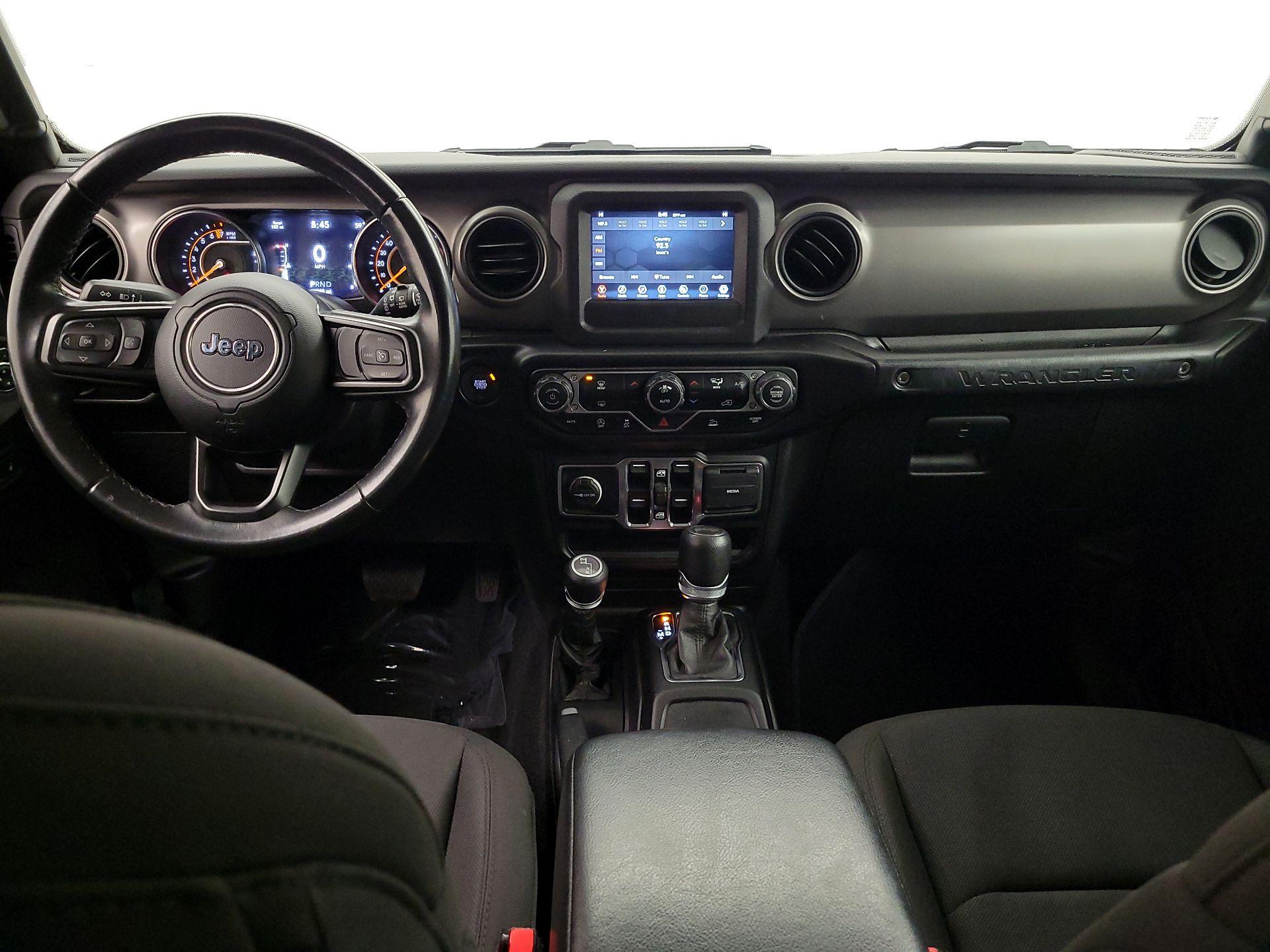 Thumbnail: 2021 Jeep Wrangler - 9