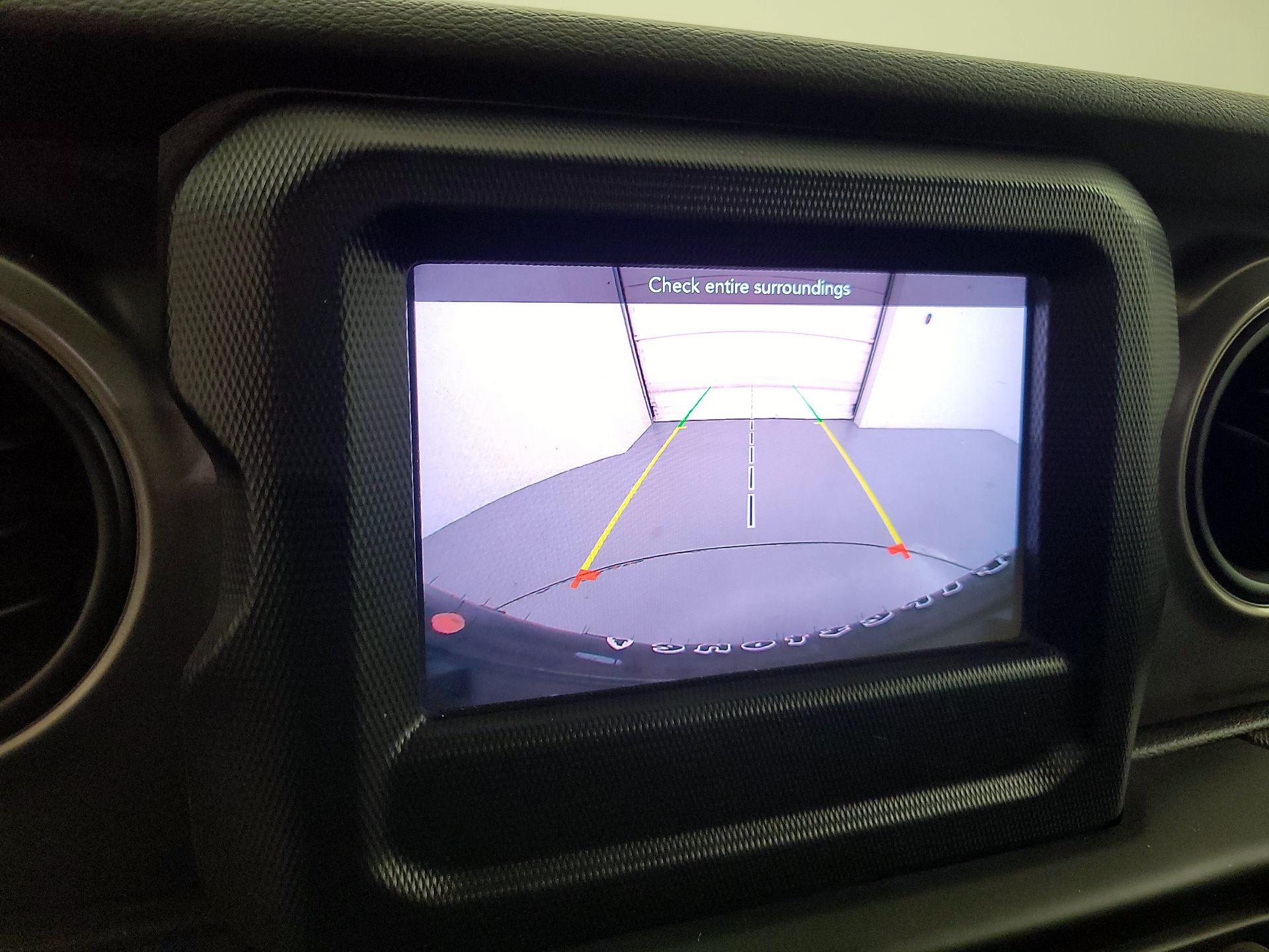 Thumbnail: 2021 Jeep Wrangler - 13