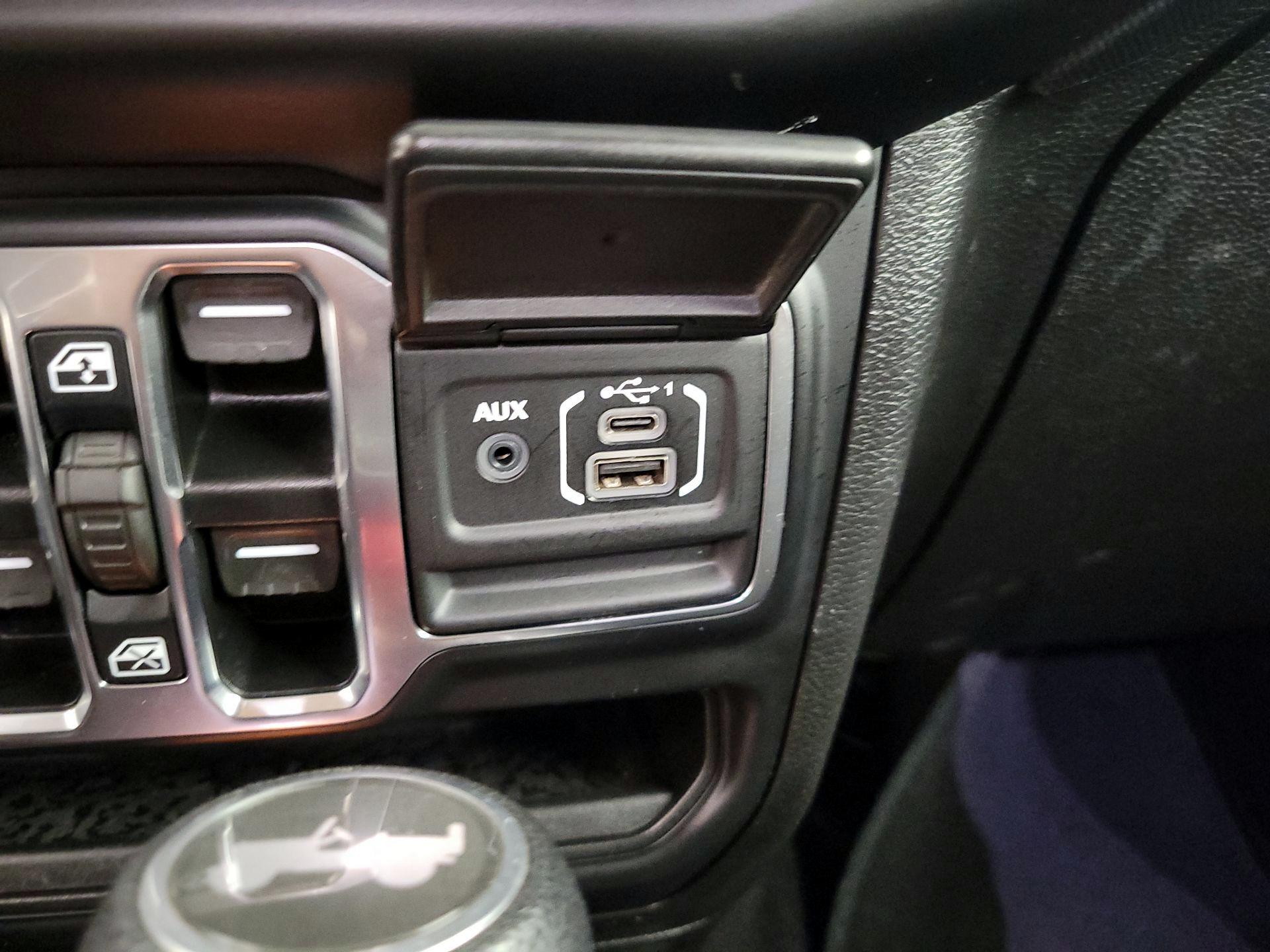 Thumbnail: 2021 Jeep Wrangler - 17