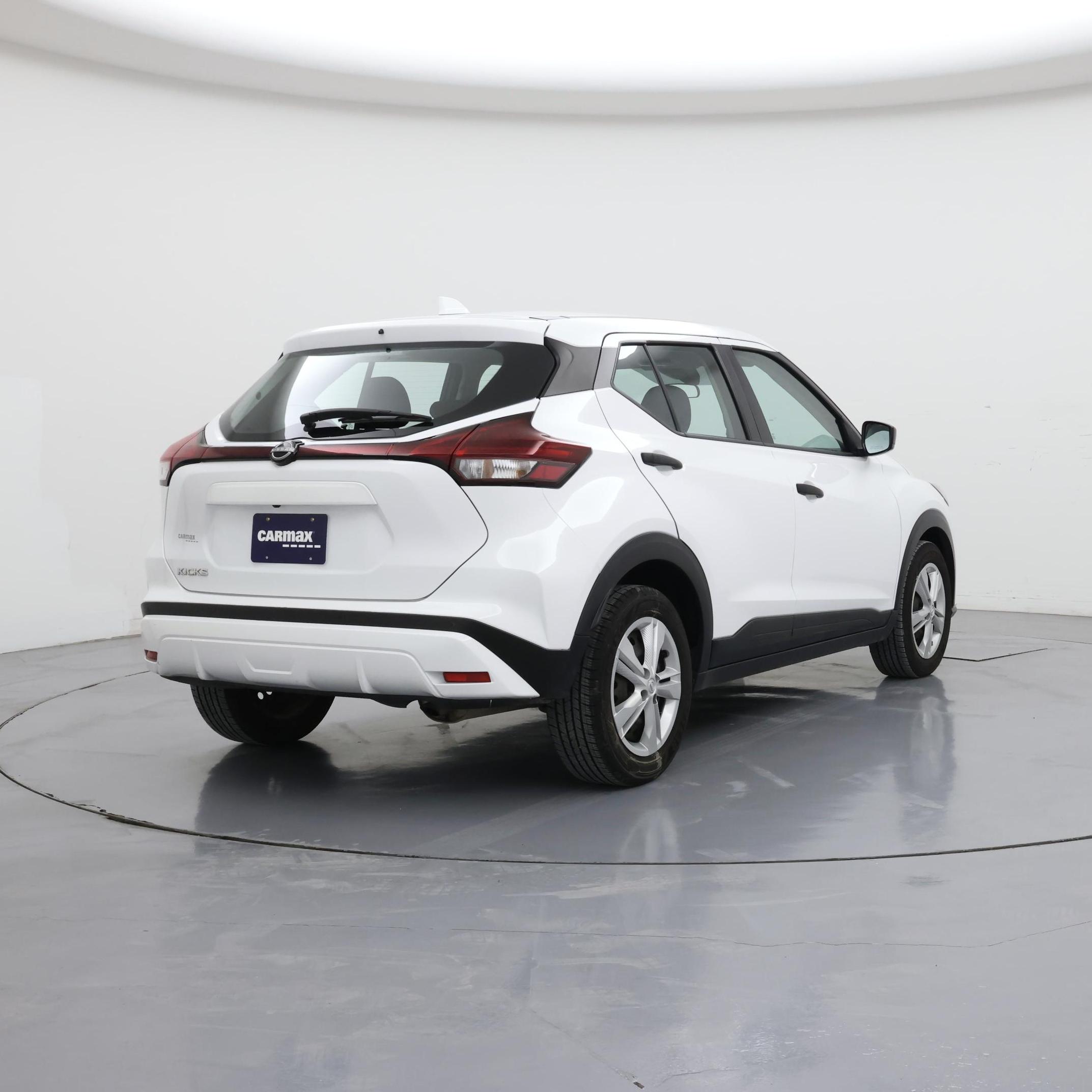 Thumbnail: 2023 Nissan Kicks - 8