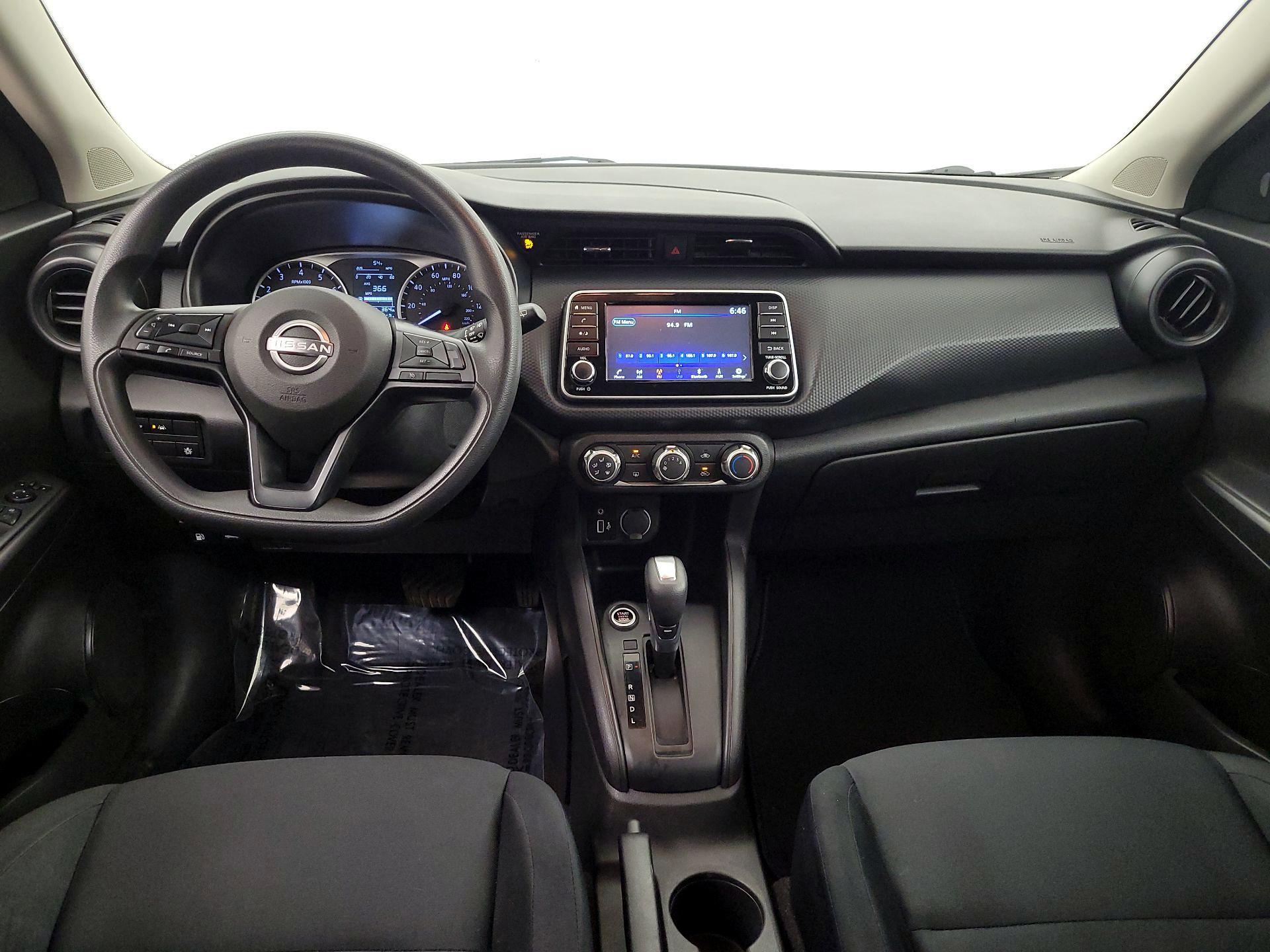 Thumbnail: 2023 Nissan Kicks - 9