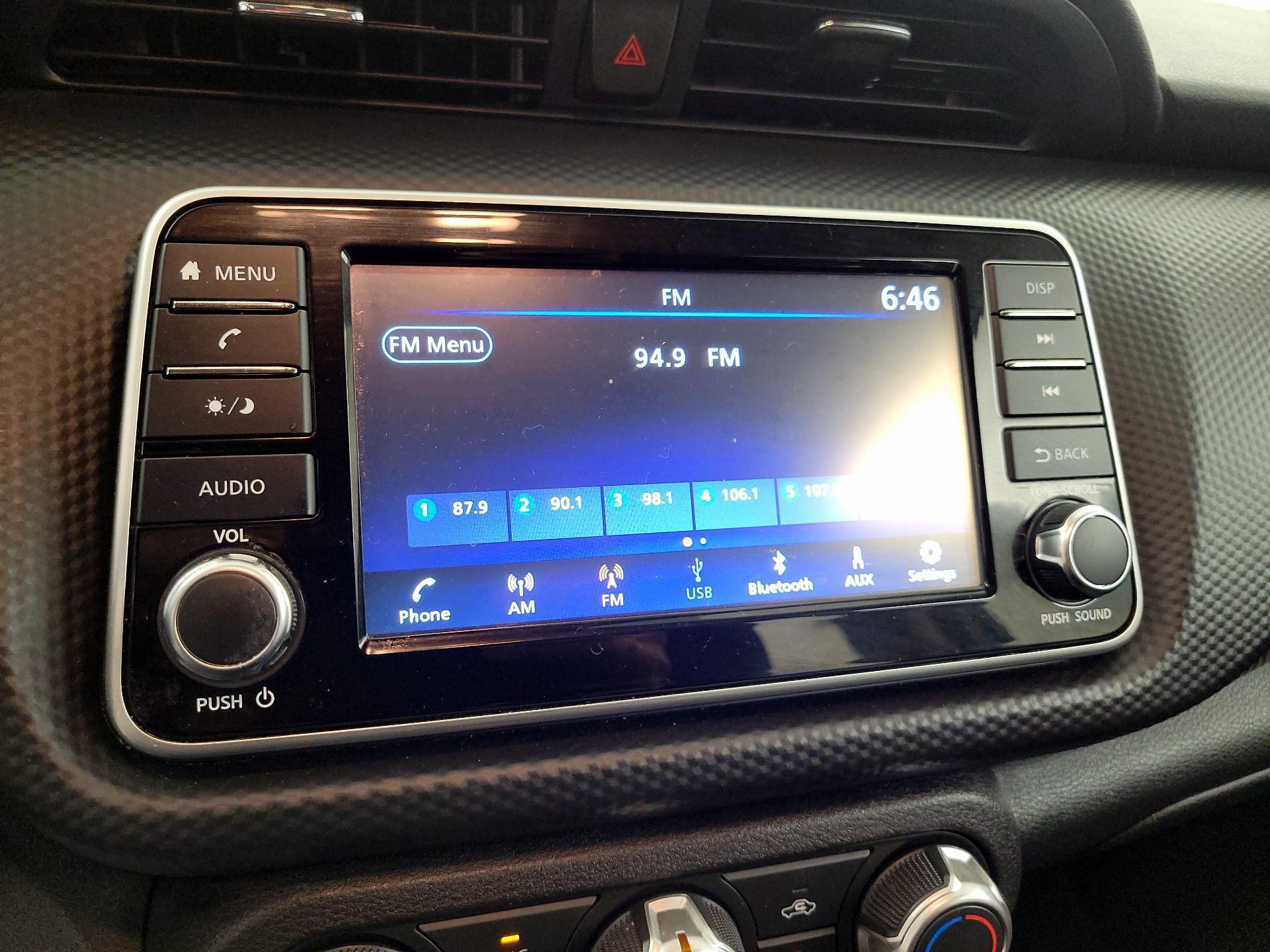 Thumbnail: 2023 Nissan Kicks - 15