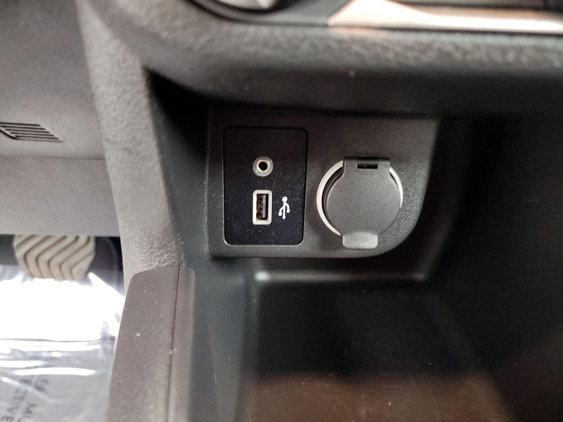 Thumbnail: 2023 Nissan Kicks - 18