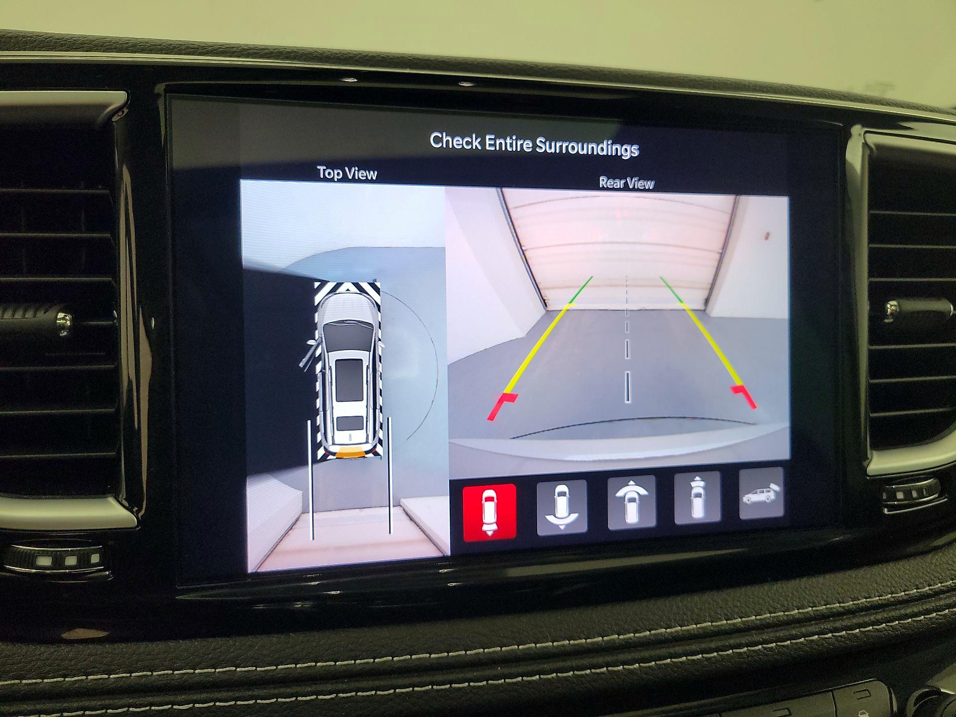 Thumbnail: 2023 Chrysler Pacifica - 15