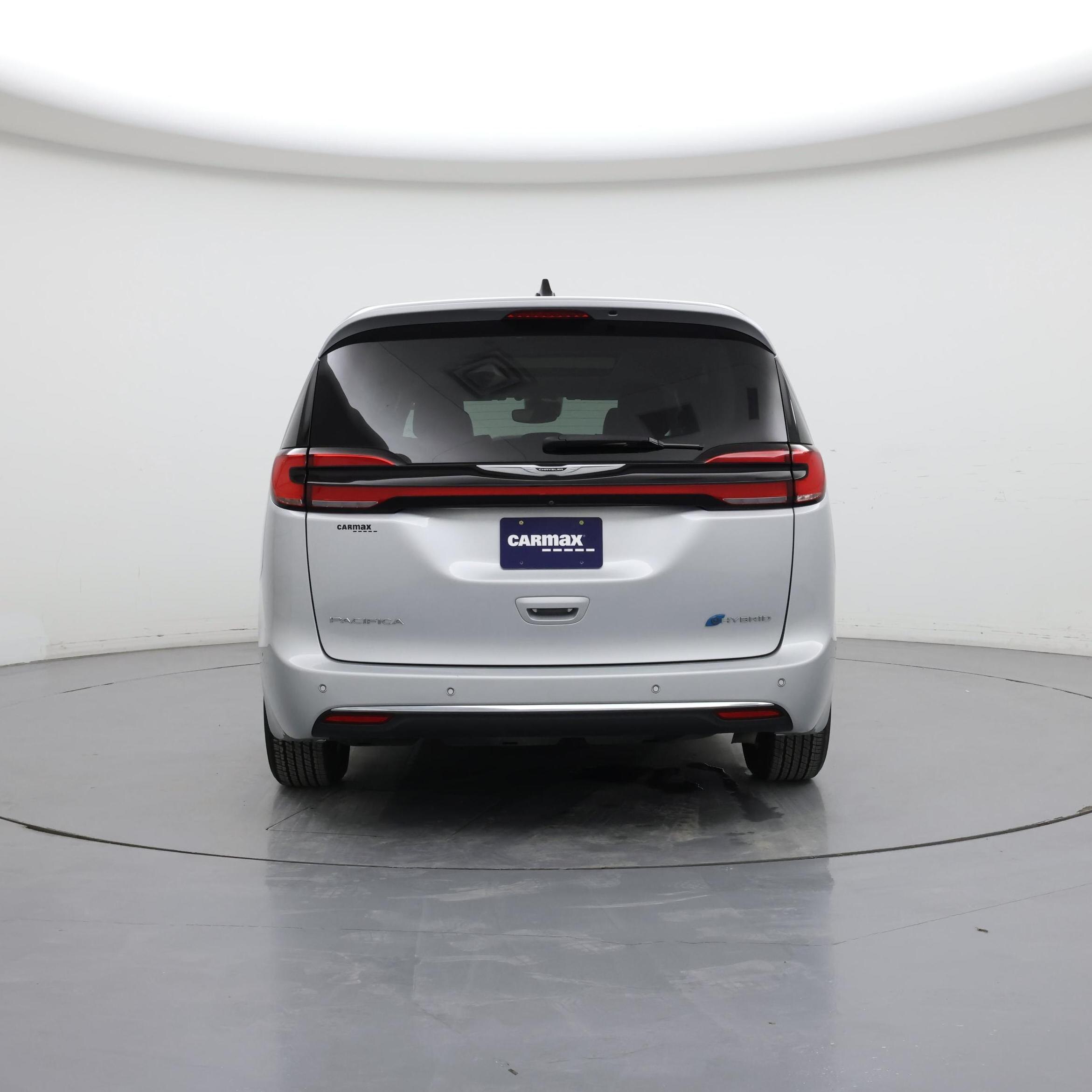 Thumbnail: 2023 Chrysler Pacifica - 6