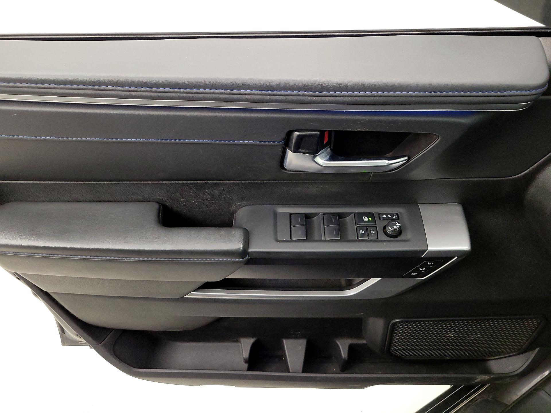 Thumbnail: 2022 Toyota Tundra - 12