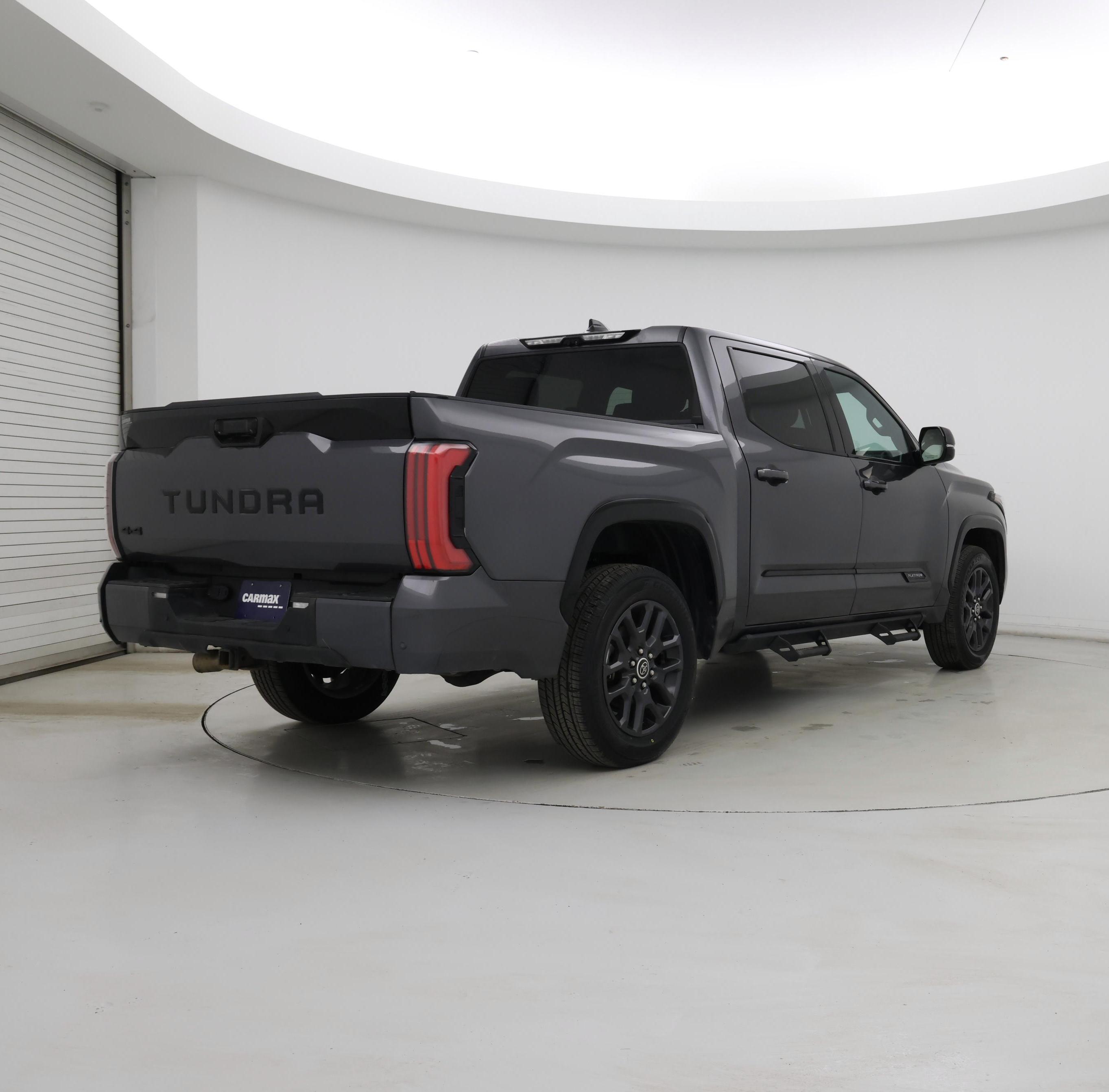 Thumbnail: 2022 Toyota Tundra - 8