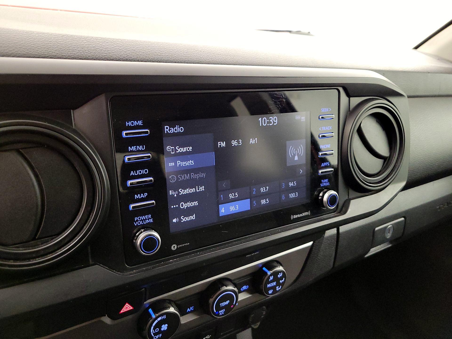 Thumbnail: 2022 Toyota Tacoma - 16