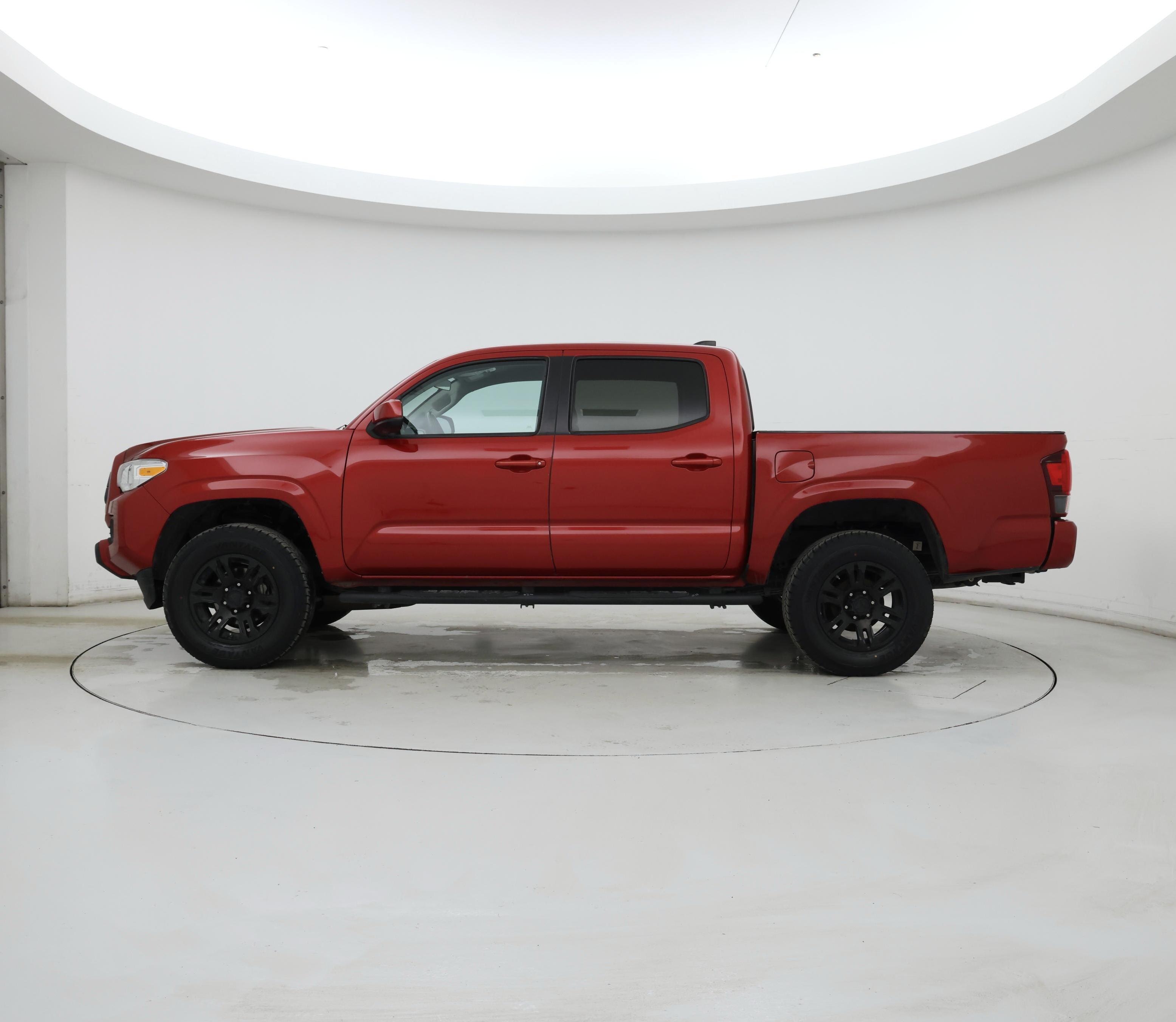 Thumbnail: 2022 Toyota Tacoma - 3