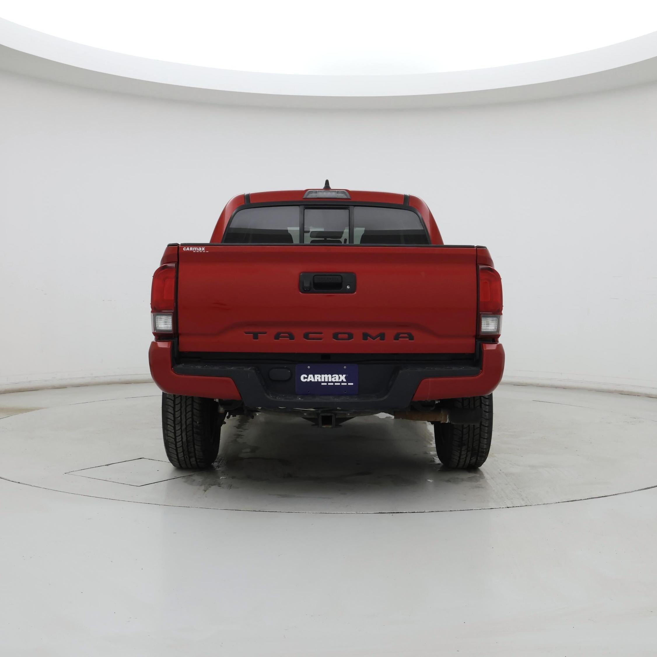 Thumbnail: 2022 Toyota Tacoma - 6