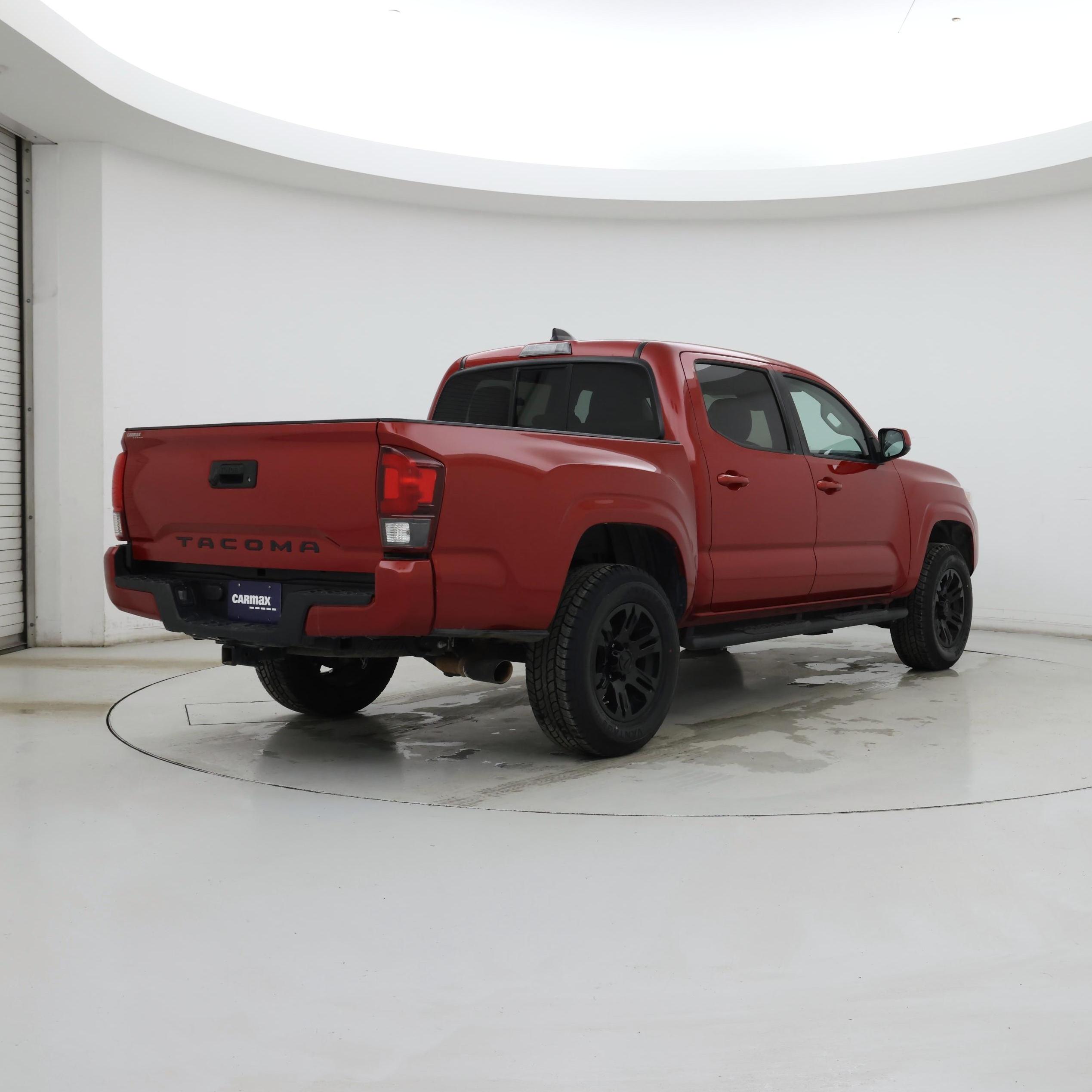 Thumbnail: 2022 Toyota Tacoma - 8