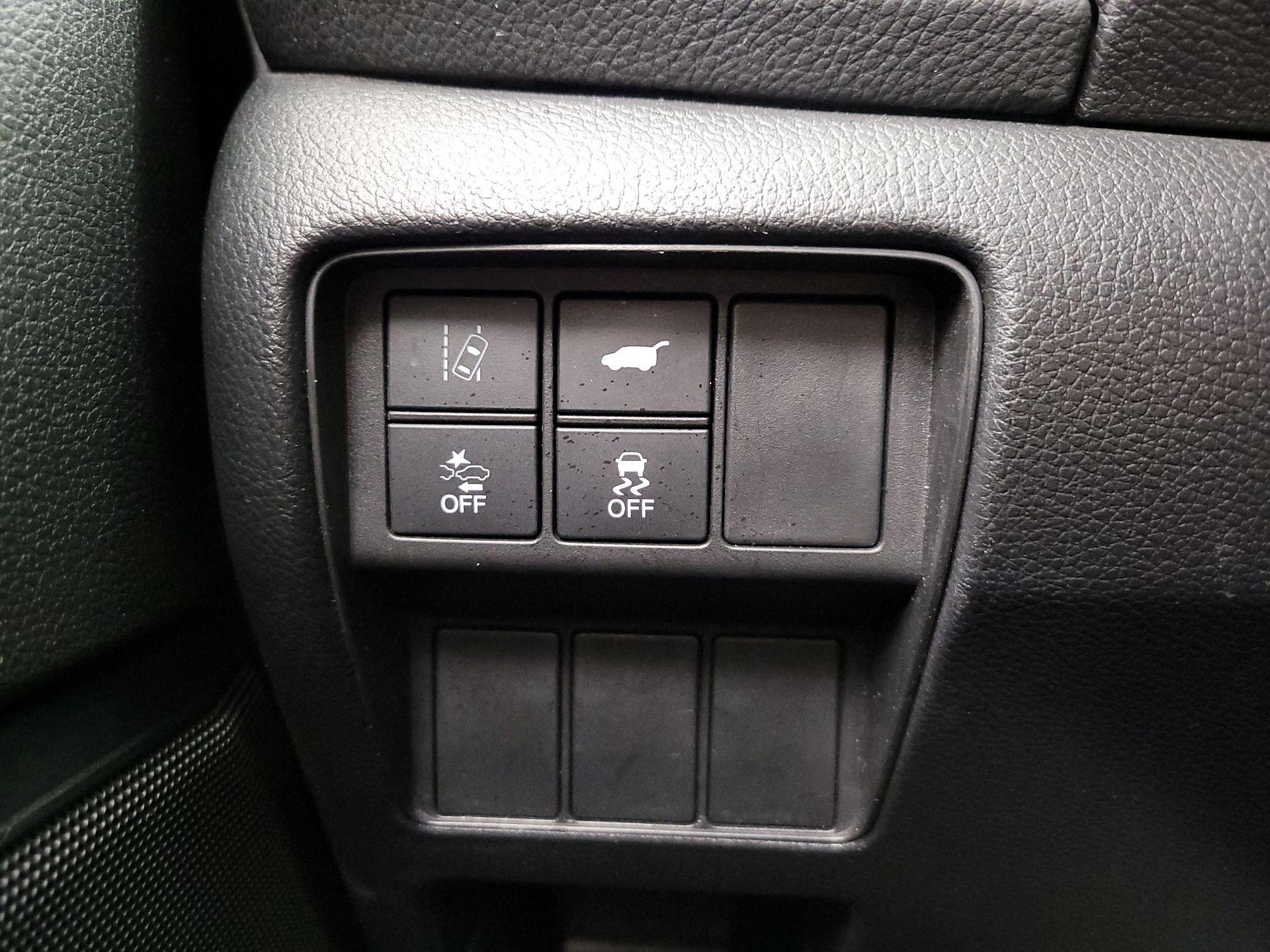 Thumbnail: 2018 Honda CR-V - 13