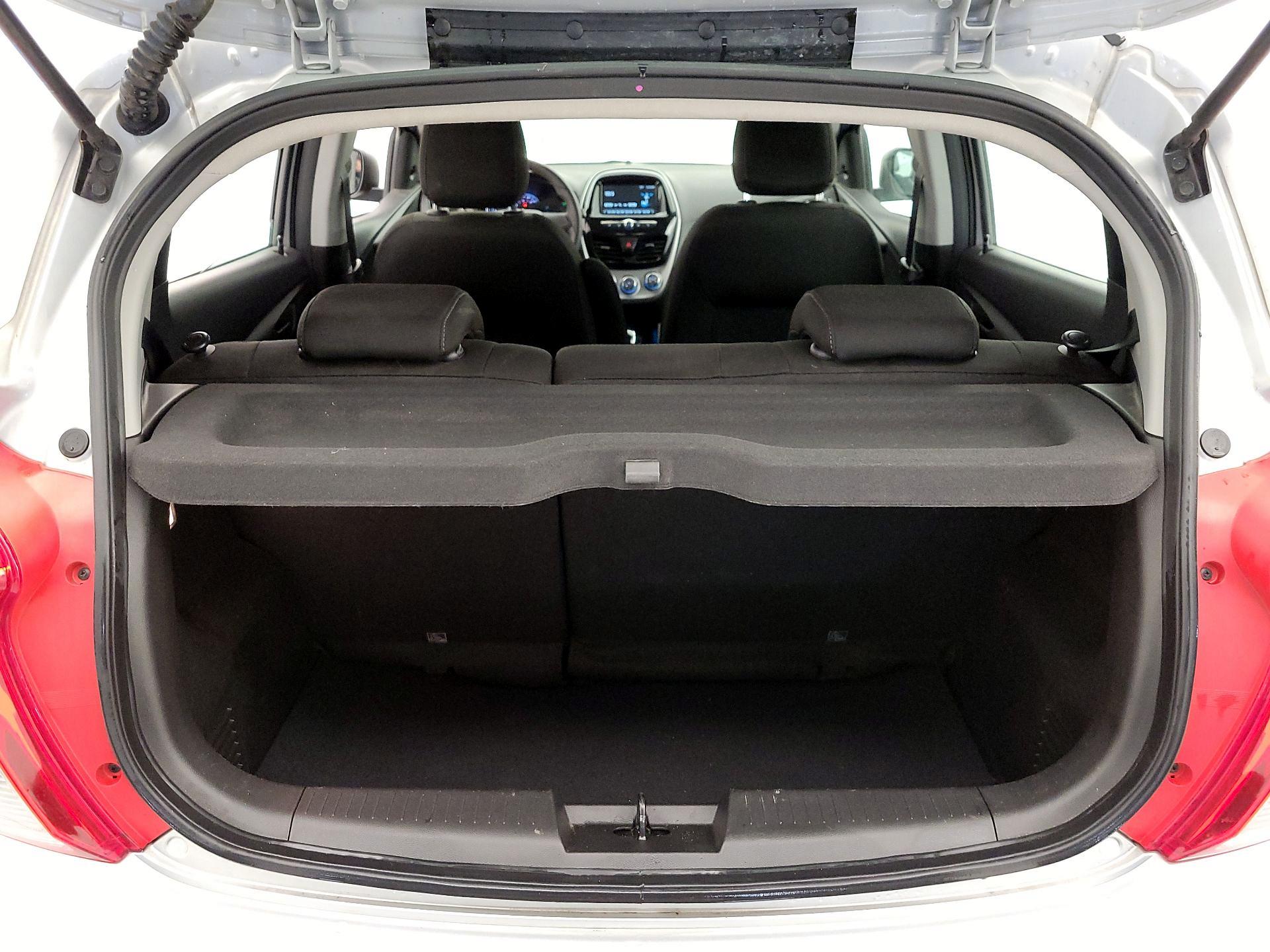 Thumbnail: 2017 Chevrolet Spark - 20