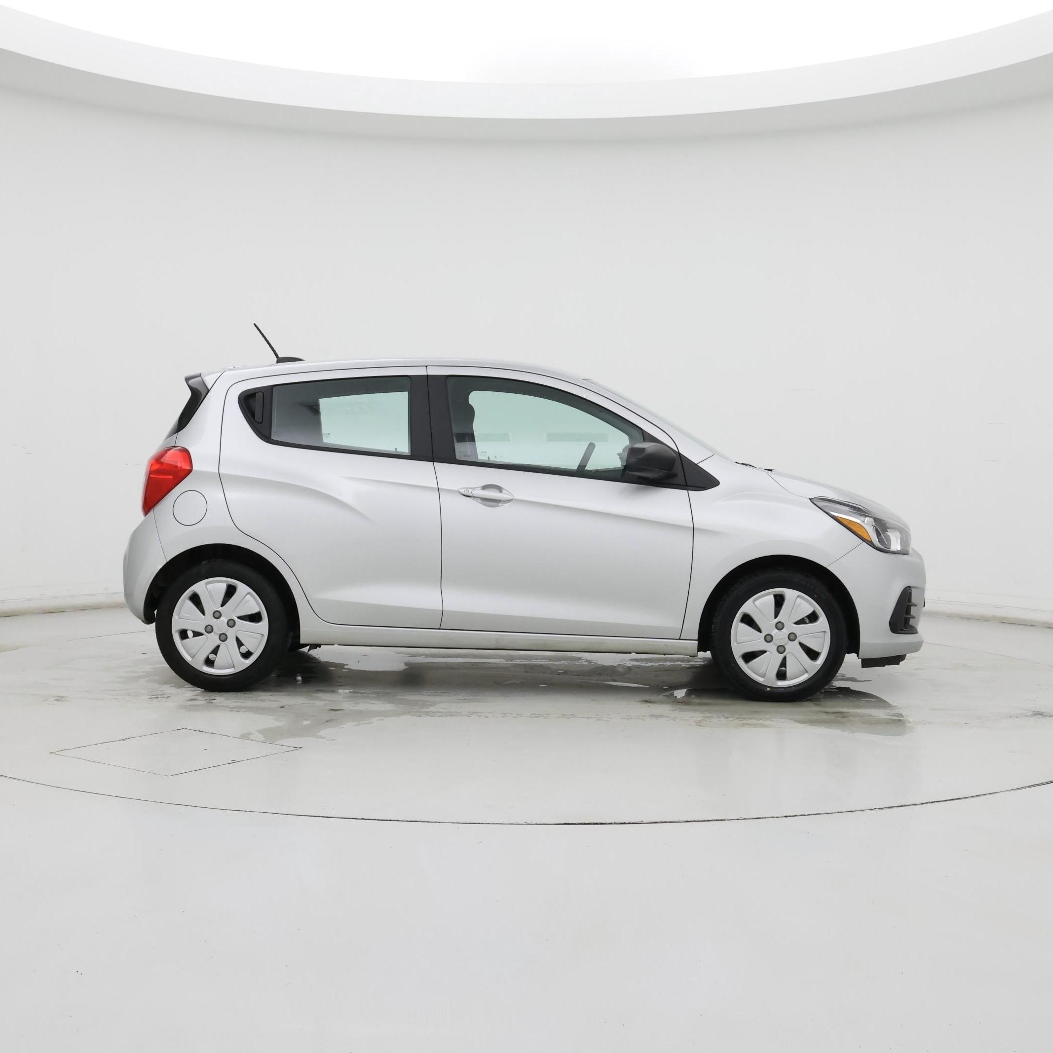 Thumbnail: 2017 Chevrolet Spark - 7