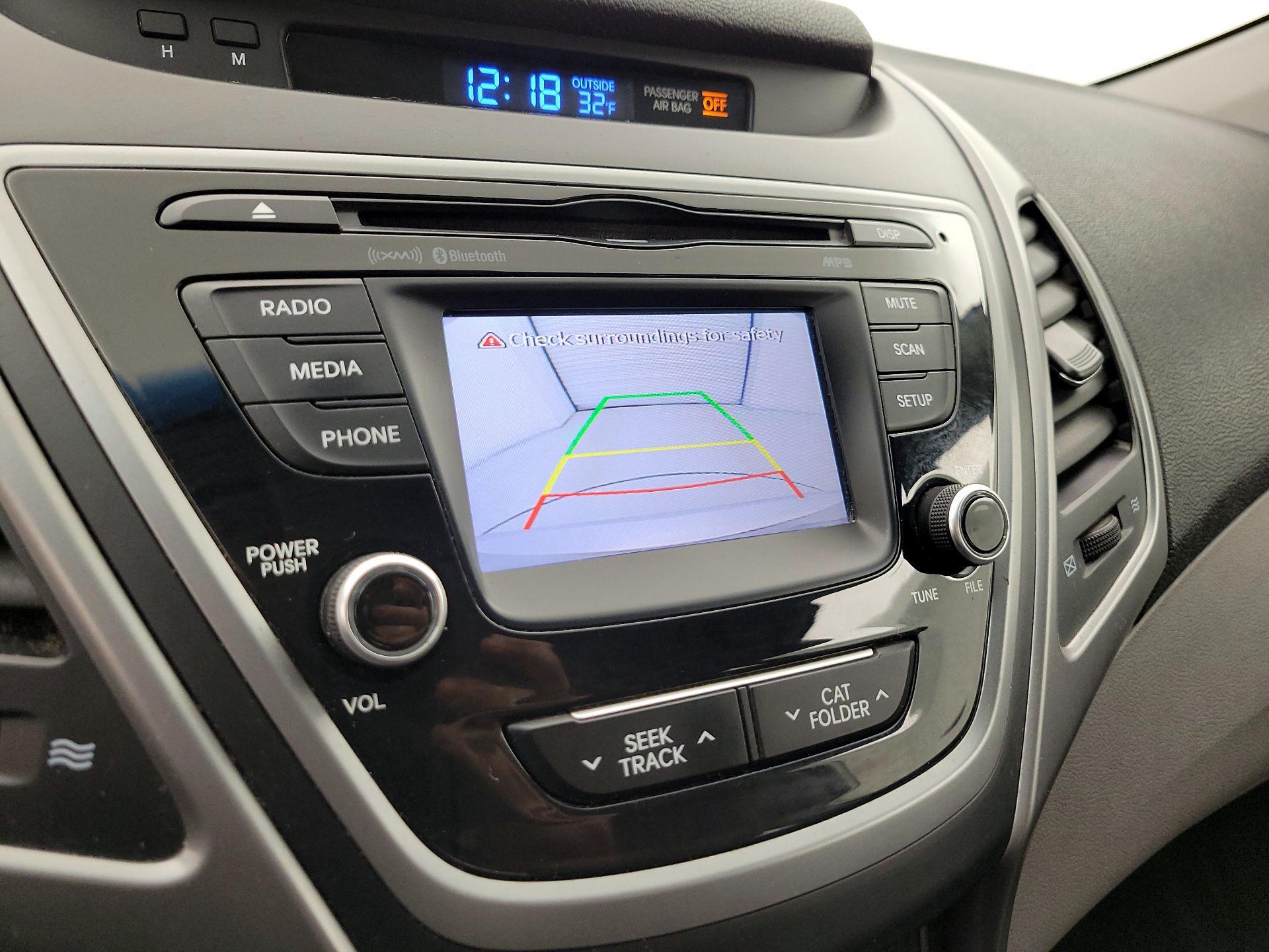 Thumbnail: 2016 Hyundai Elantra - 14