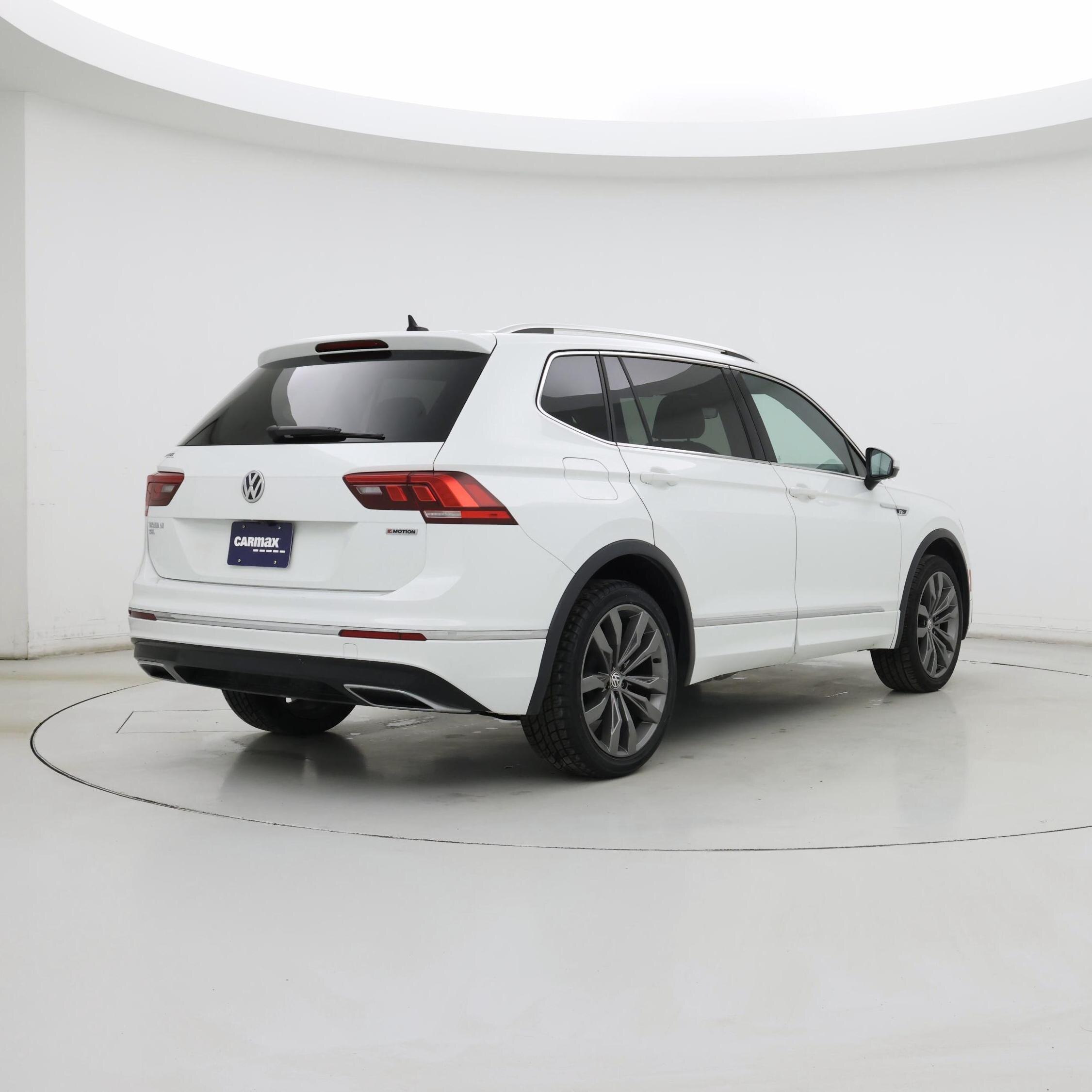 Thumbnail: 2021 Volkswagen Tiguan - 8