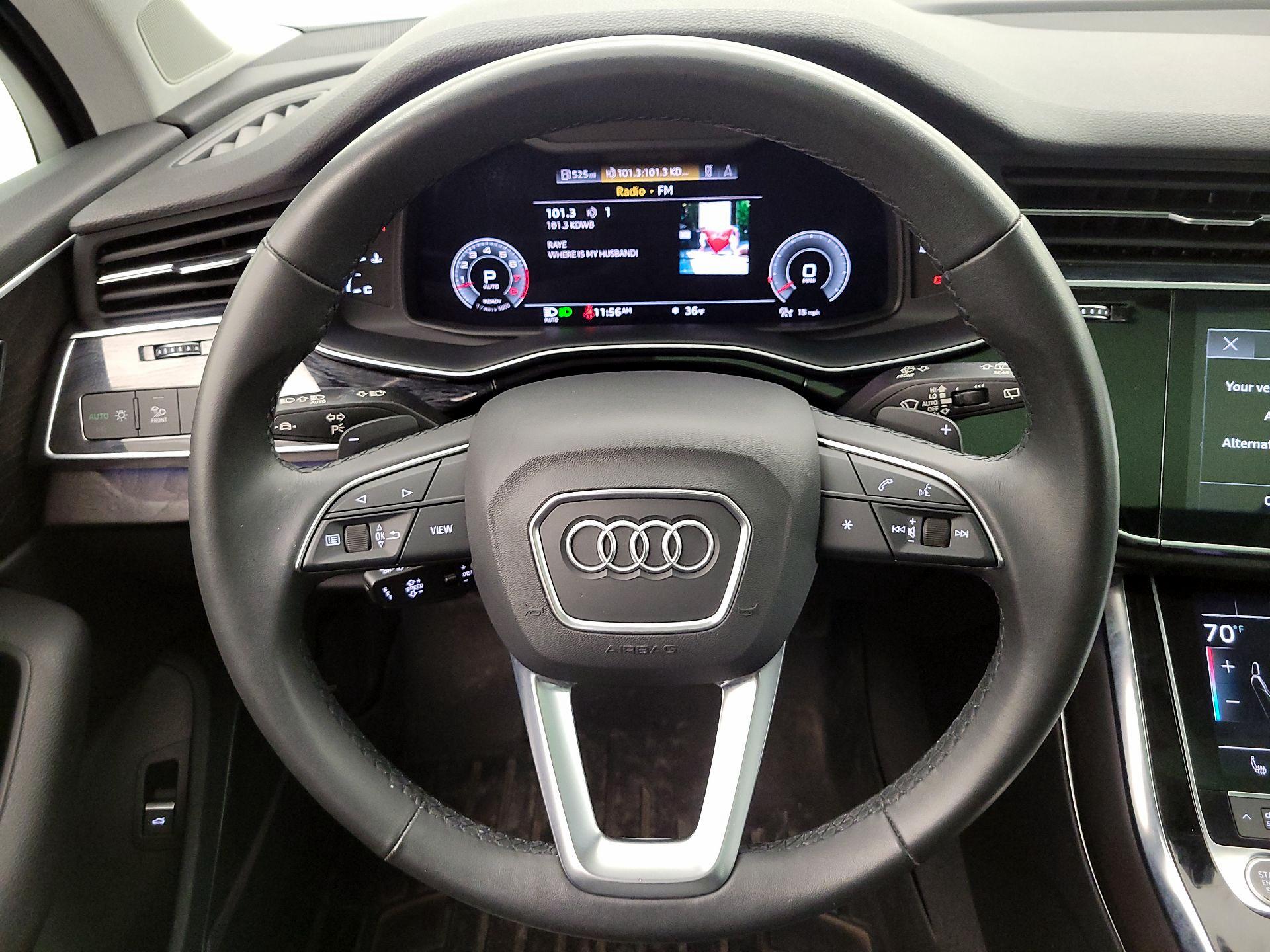 Thumbnail: 2022 Audi Q7 - 10