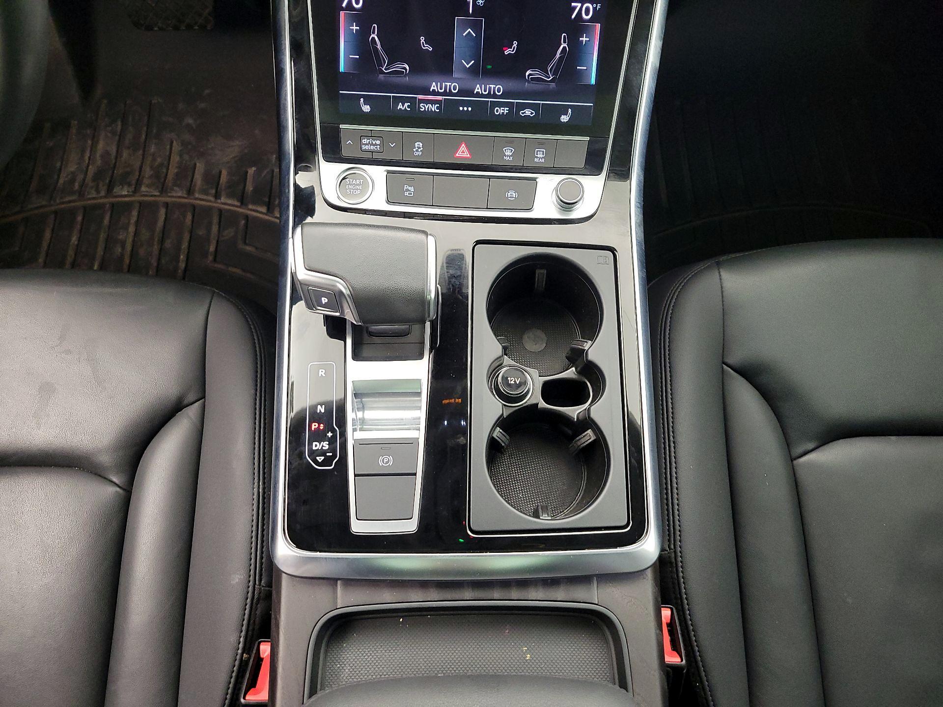 Thumbnail: 2022 Audi Q7 - 18