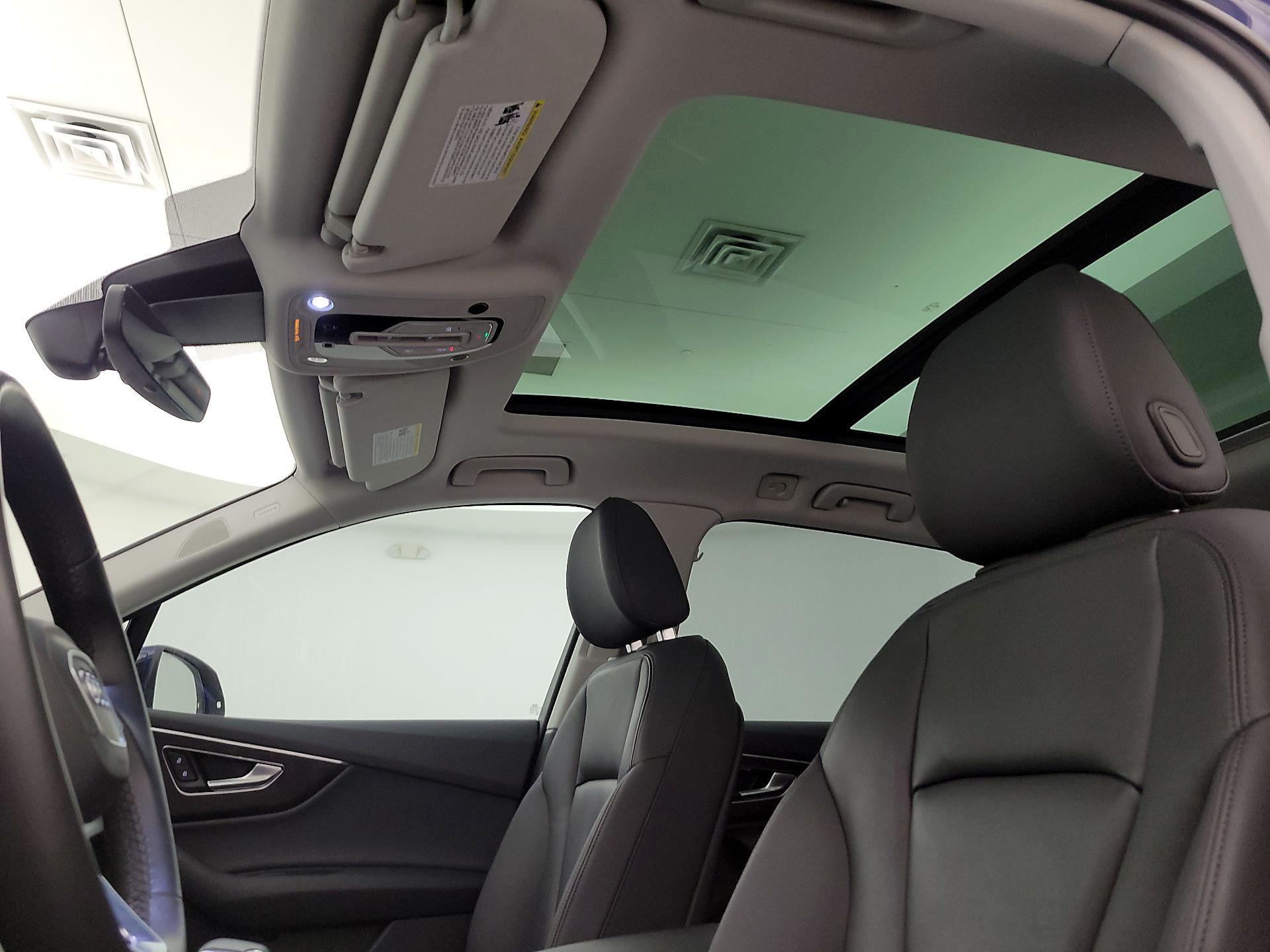 Thumbnail: 2022 Audi Q7 - 20