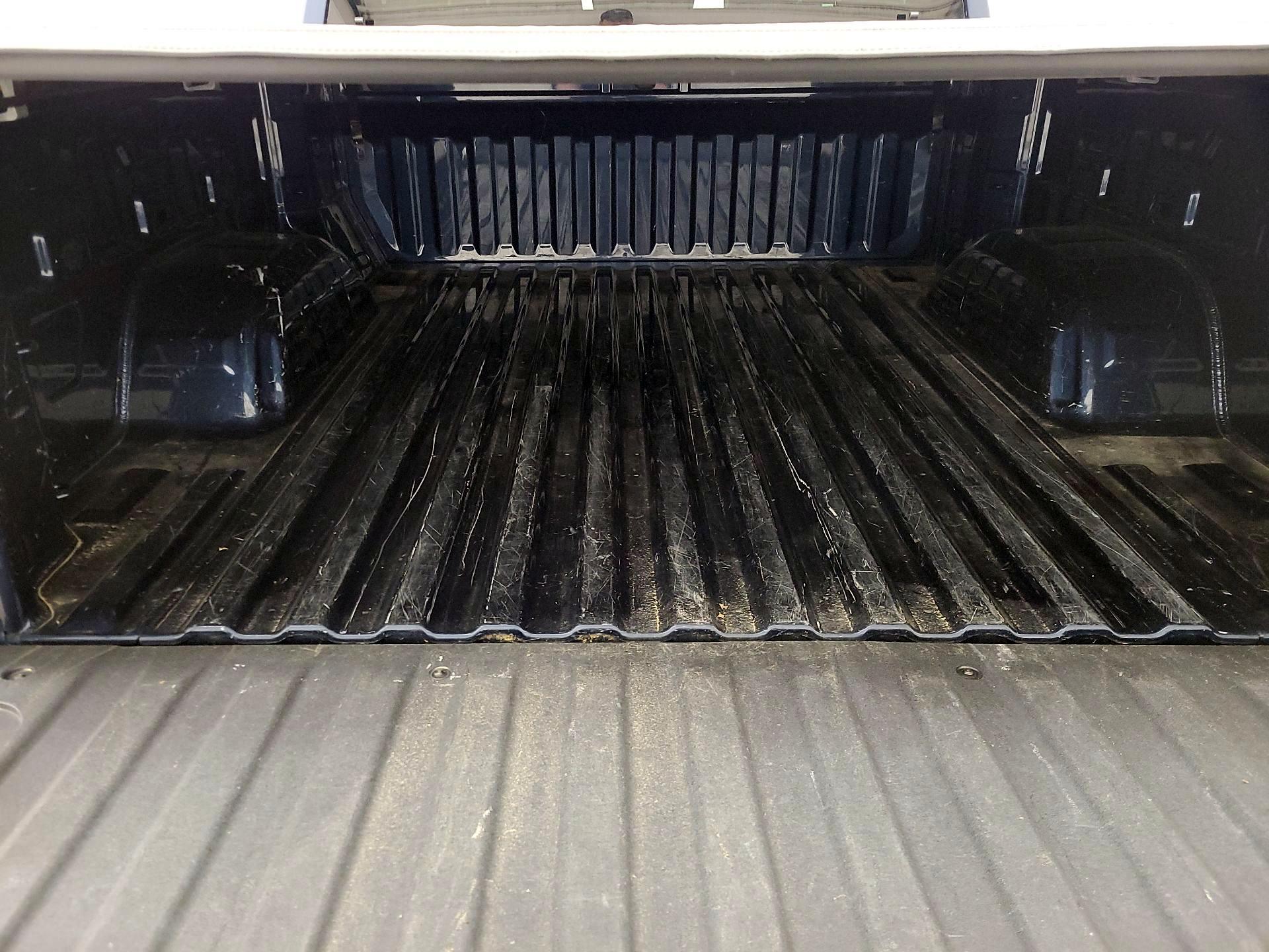 Thumbnail: 2022 Chevrolet Silverado 1500 - 20