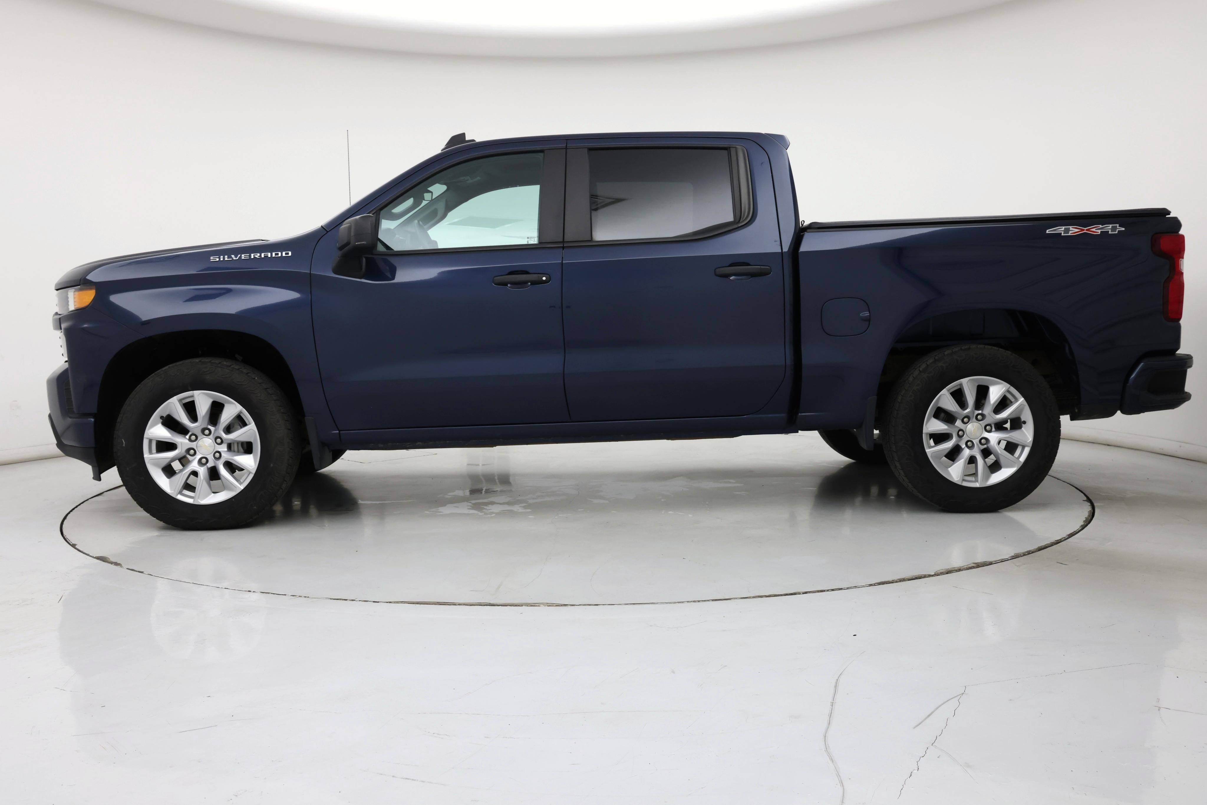 Thumbnail: 2022 Chevrolet Silverado 1500 - 3