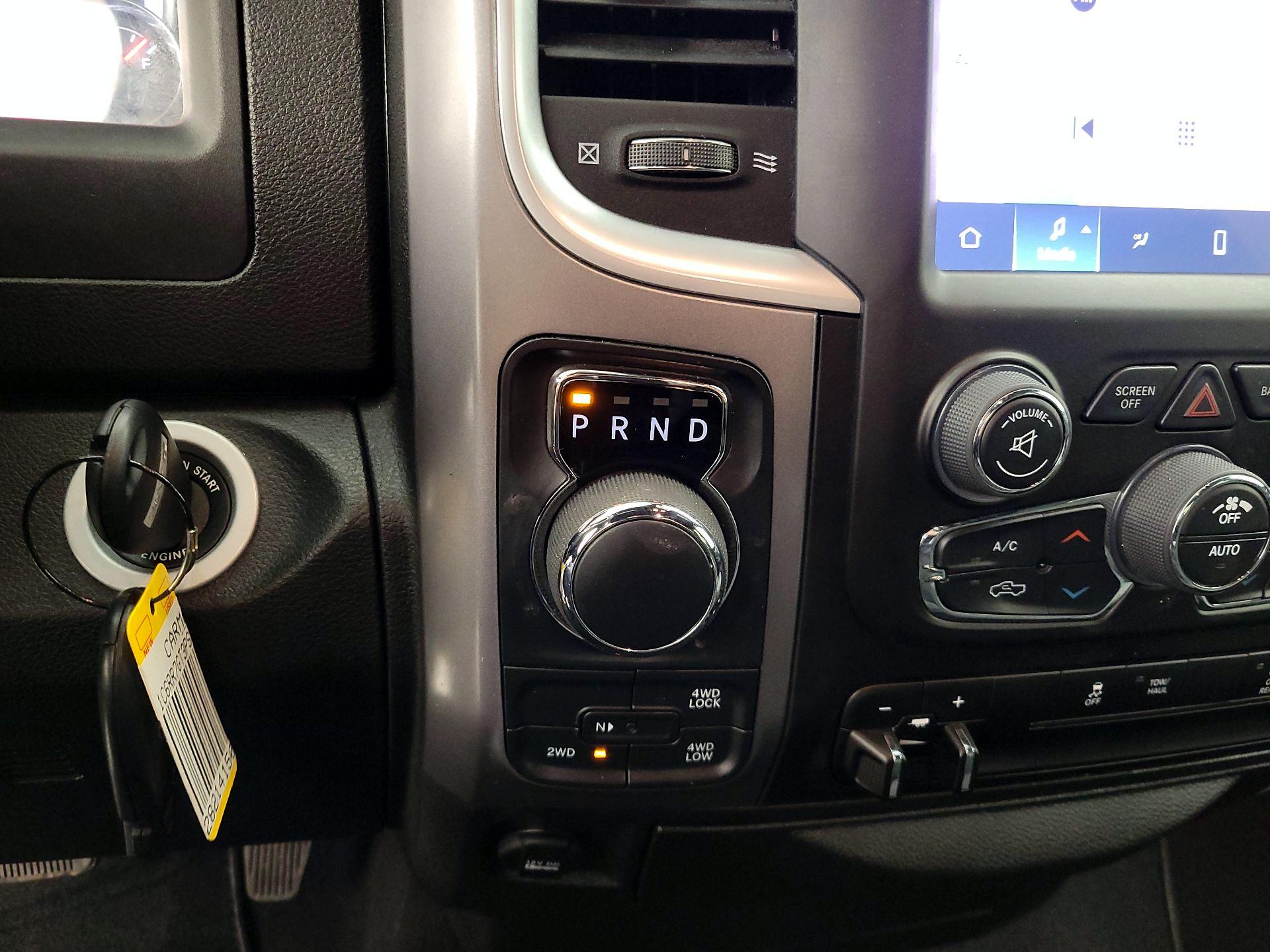 Thumbnail: 2023 RAM 1500 Classic - 17