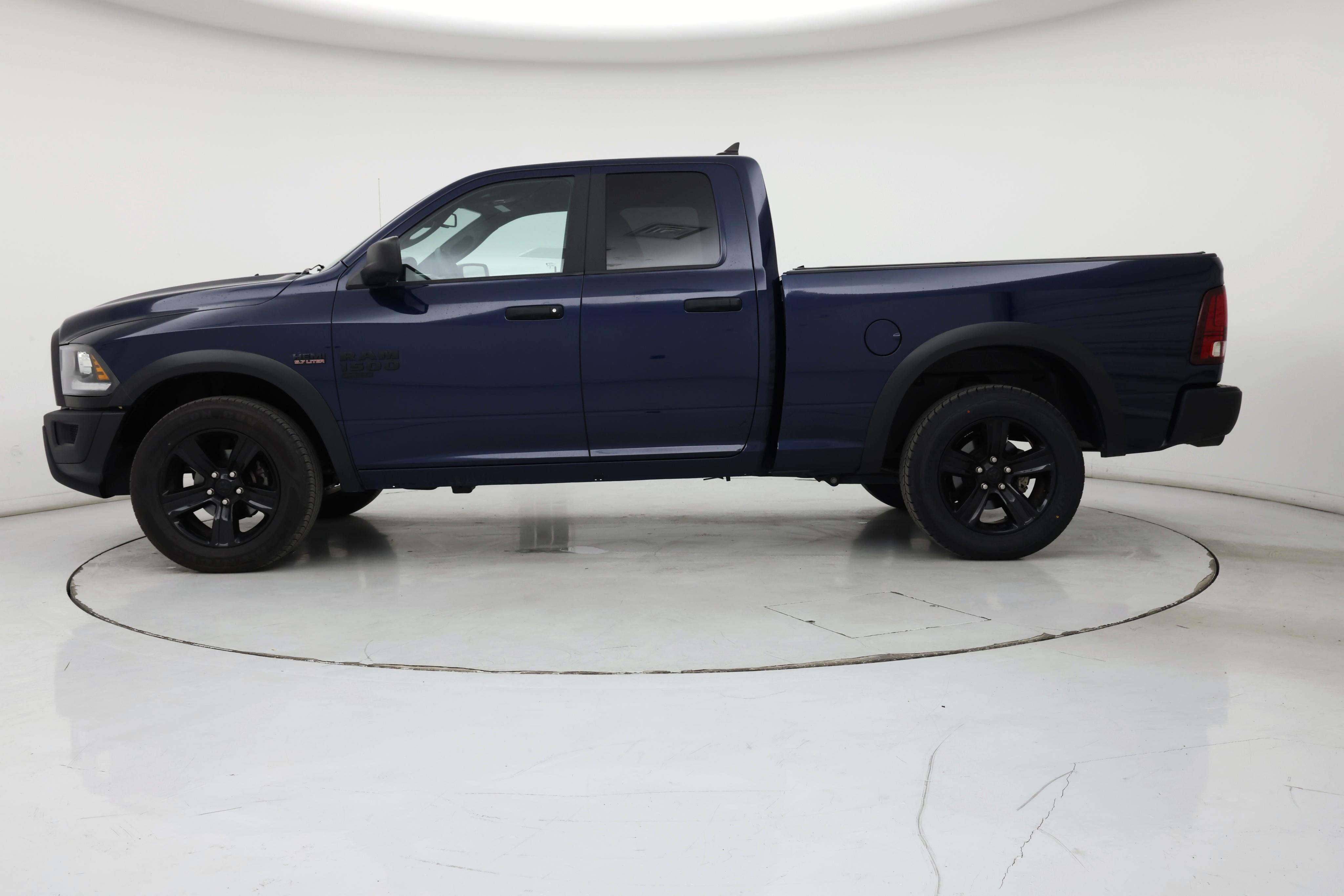 Thumbnail: 2023 RAM 1500 Classic - 3