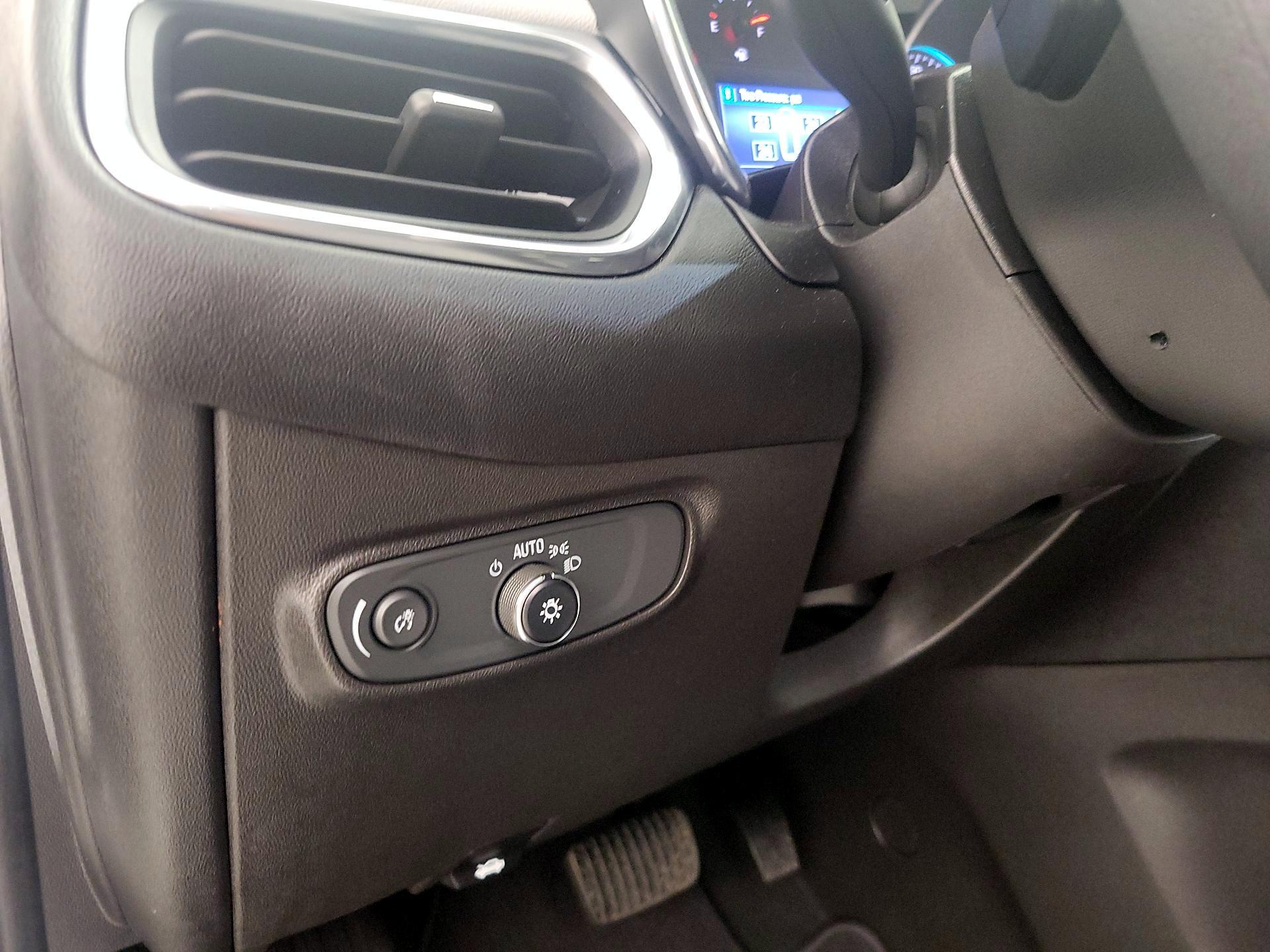 Thumbnail: 2023 Chevrolet Equinox - 13