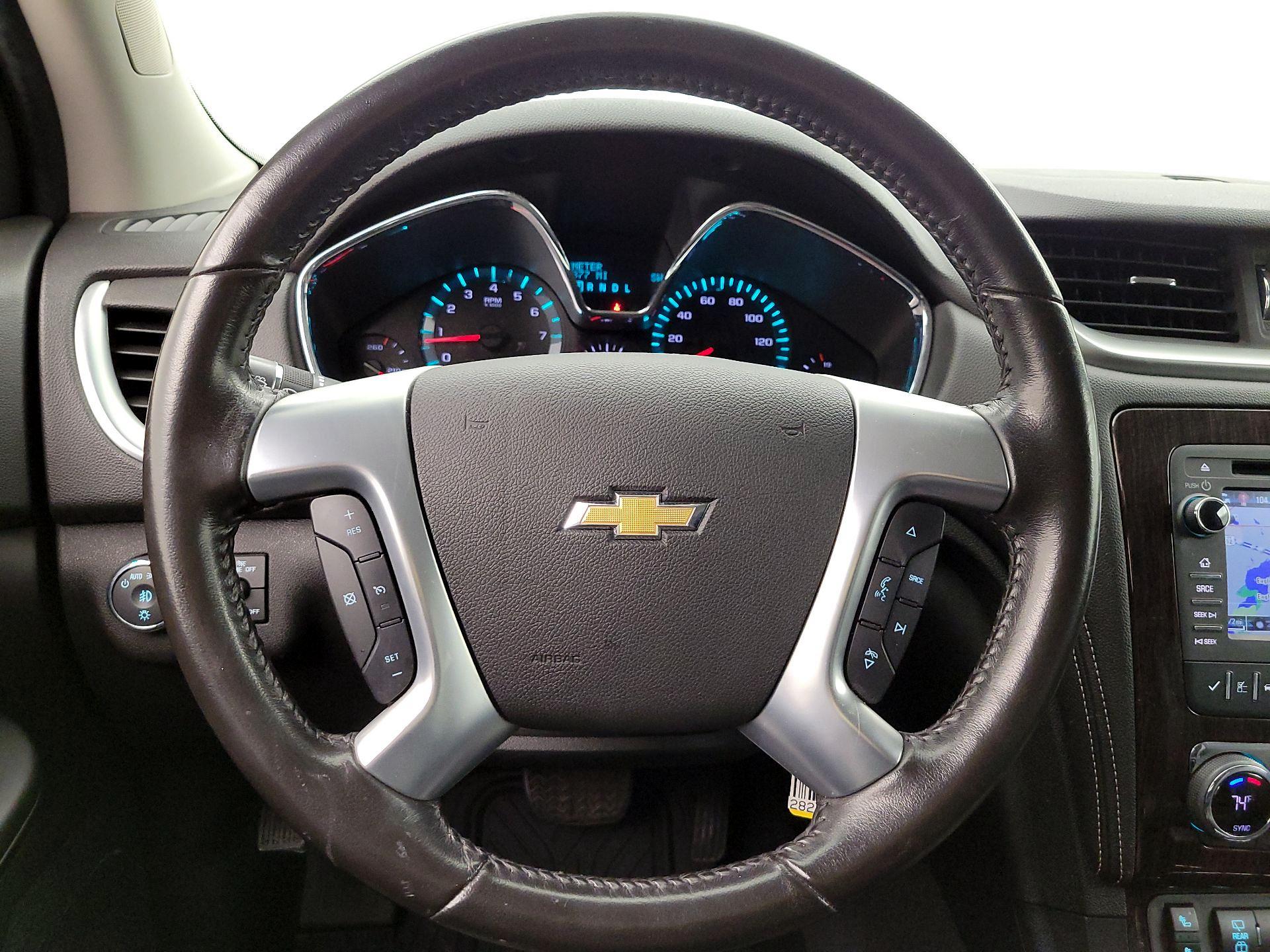 Thumbnail: 2017 Chevrolet Traverse - 10