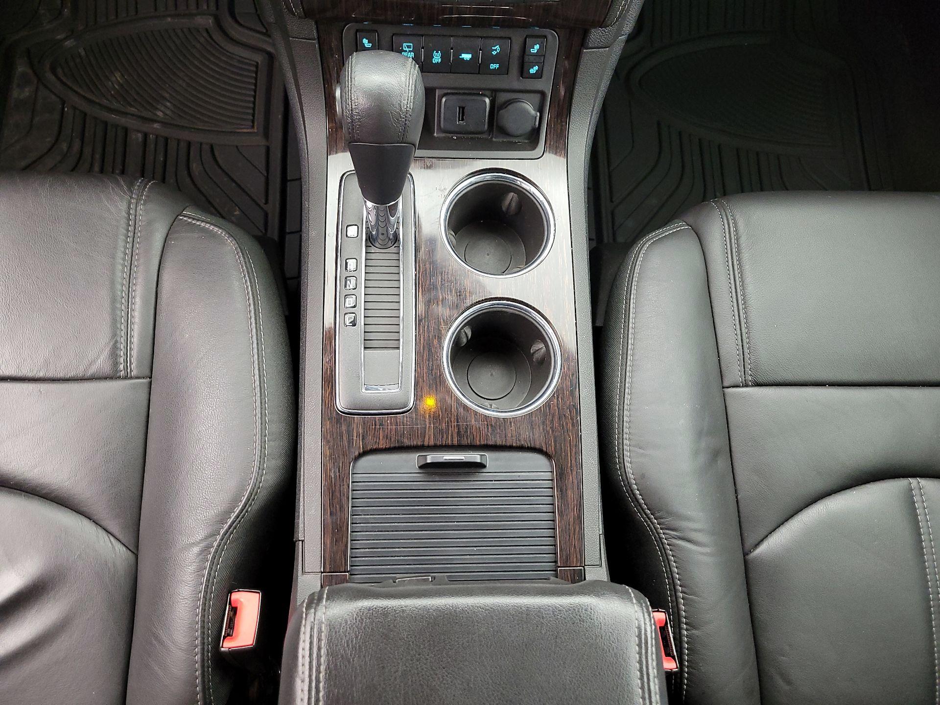 Thumbnail: 2017 Chevrolet Traverse - 18