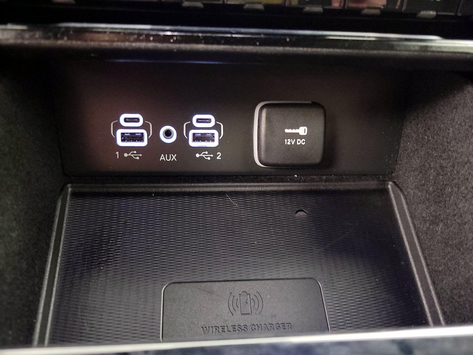 Thumbnail: 2022 Jeep Grand Cherokee - 19