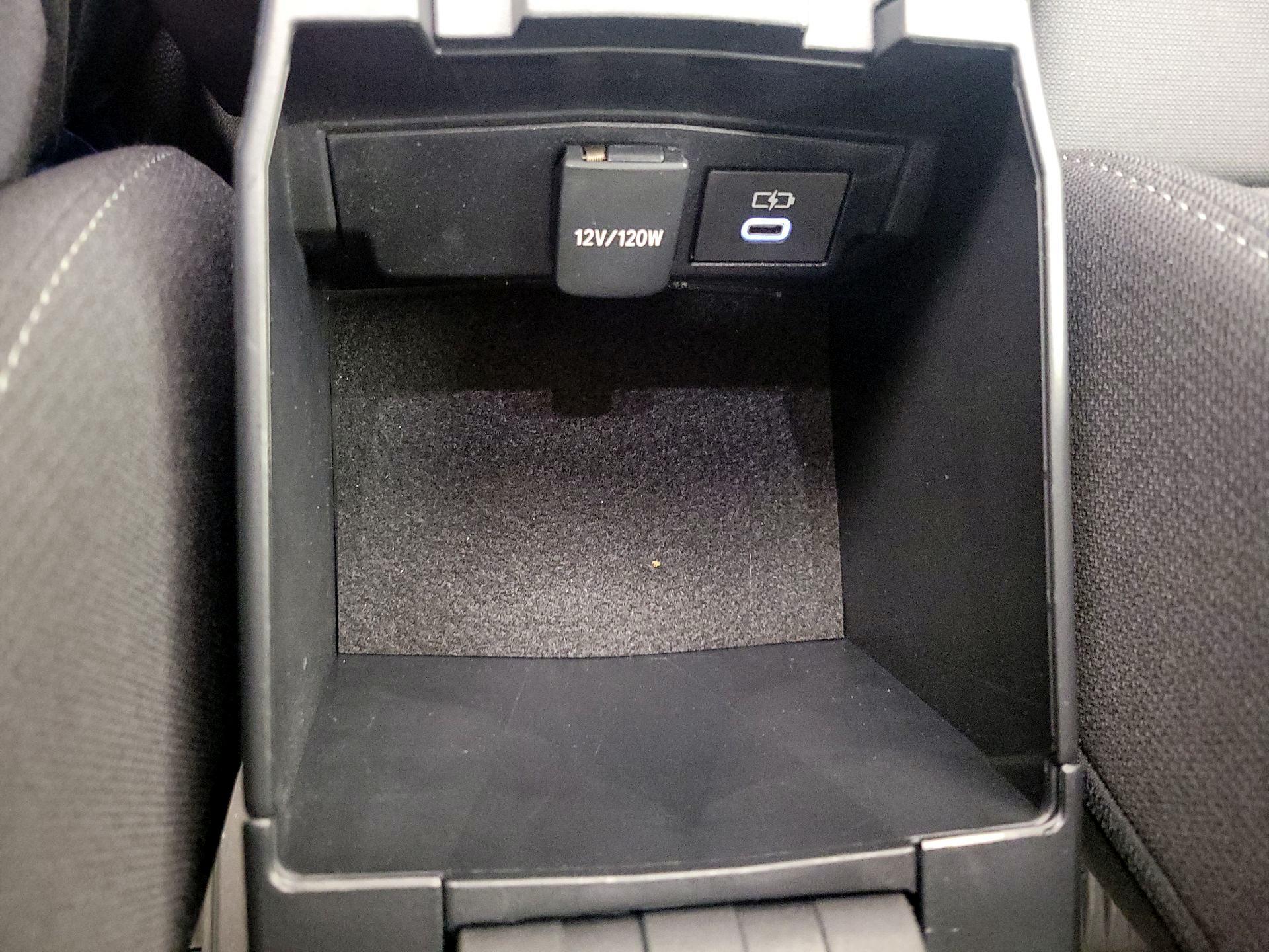 Thumbnail: 2024 Toyota Corolla - 18