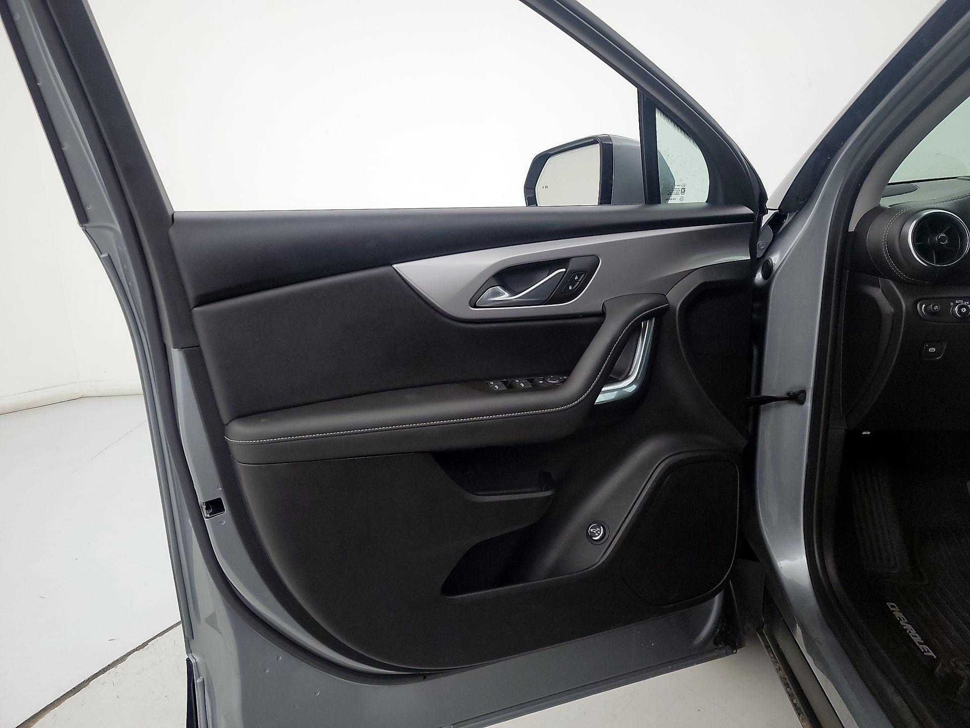 Thumbnail: 2024 Chevrolet Blazer - 12