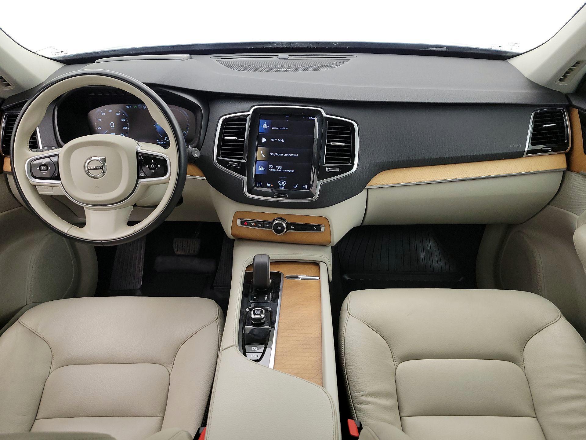 Thumbnail: 2022 Volvo XC90 - 9