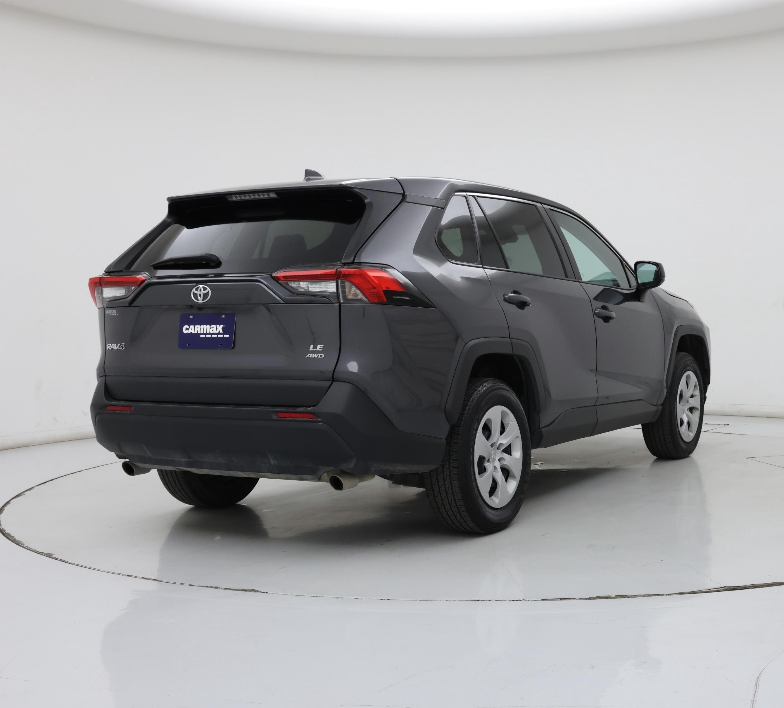 Thumbnail: 2024 Toyota RAV4 - 8