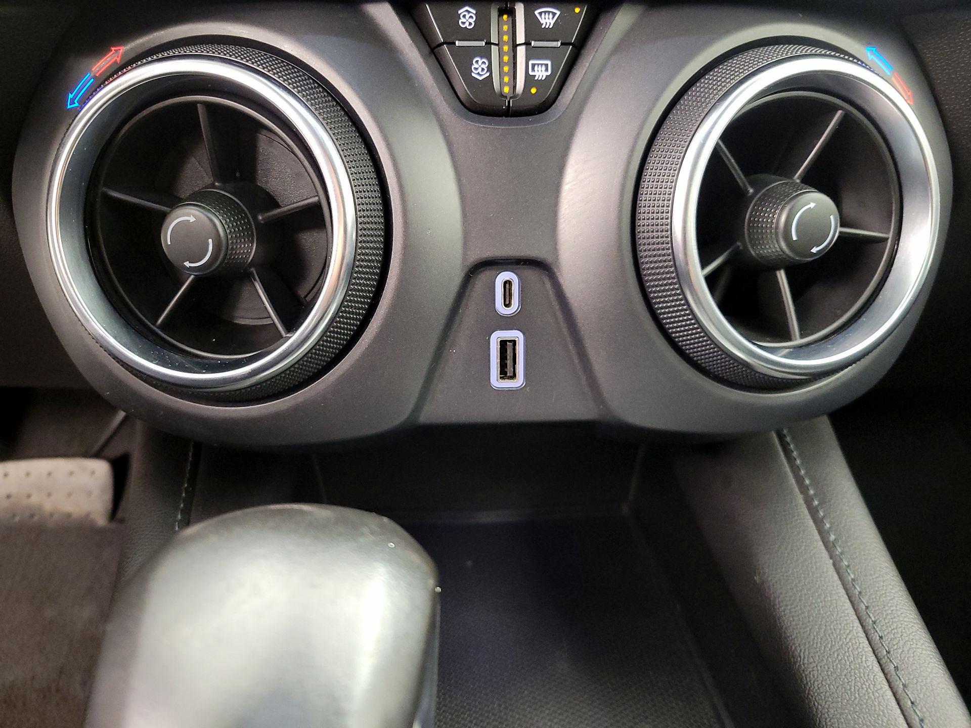 Thumbnail: 2022 Chevrolet Blazer - 18