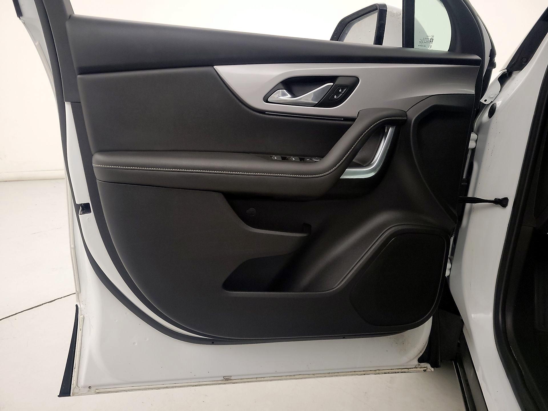 Thumbnail: 2023 Chevrolet Blazer - 12