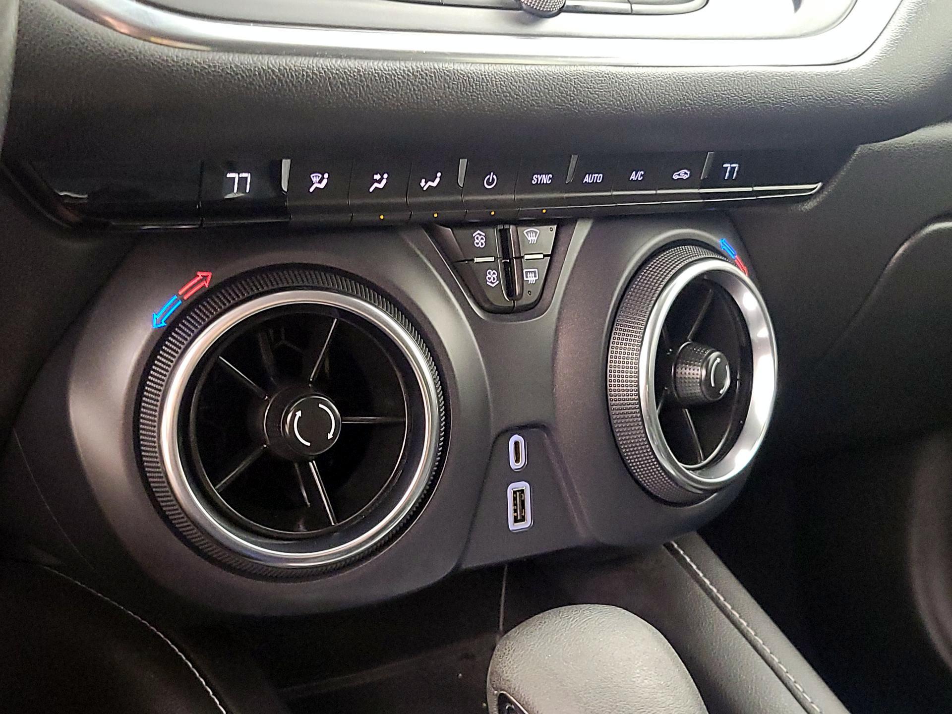 Thumbnail: 2023 Chevrolet Blazer - 16