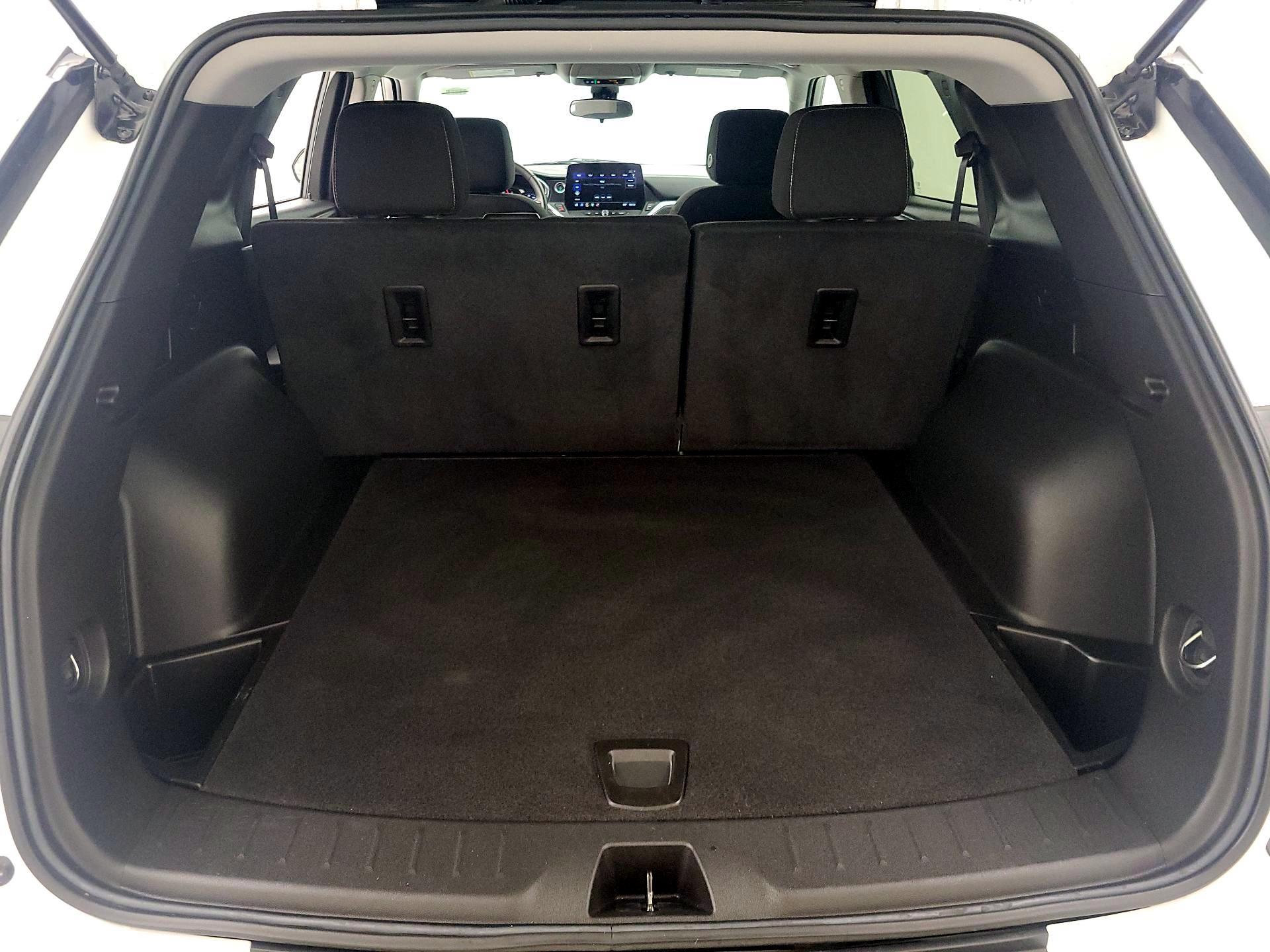 Thumbnail: 2023 Chevrolet Blazer - 20