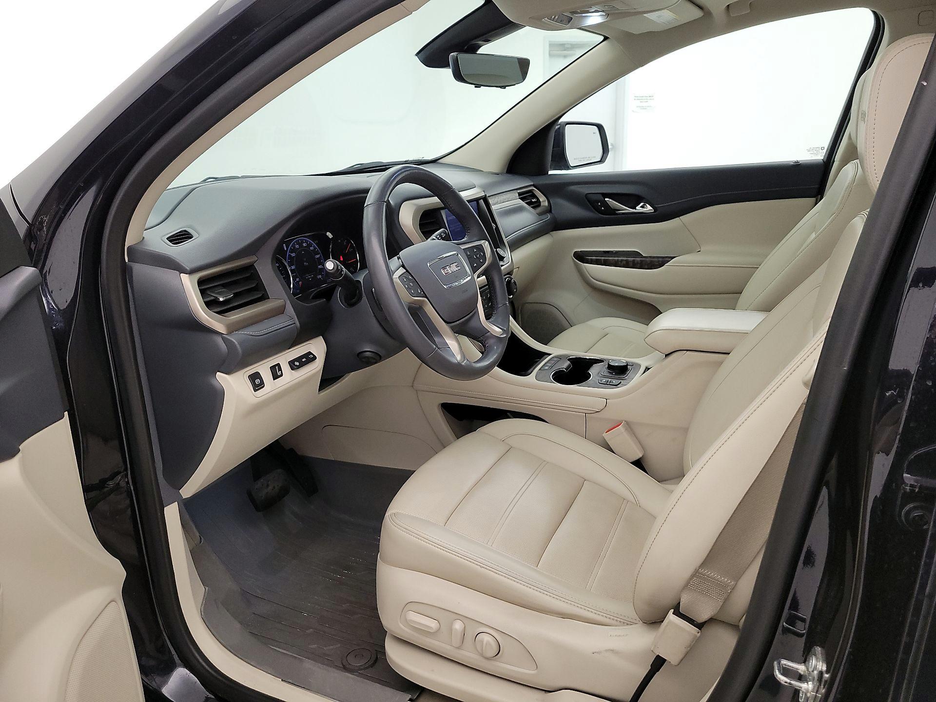 Thumbnail: 2021 GMC Acadia - 11