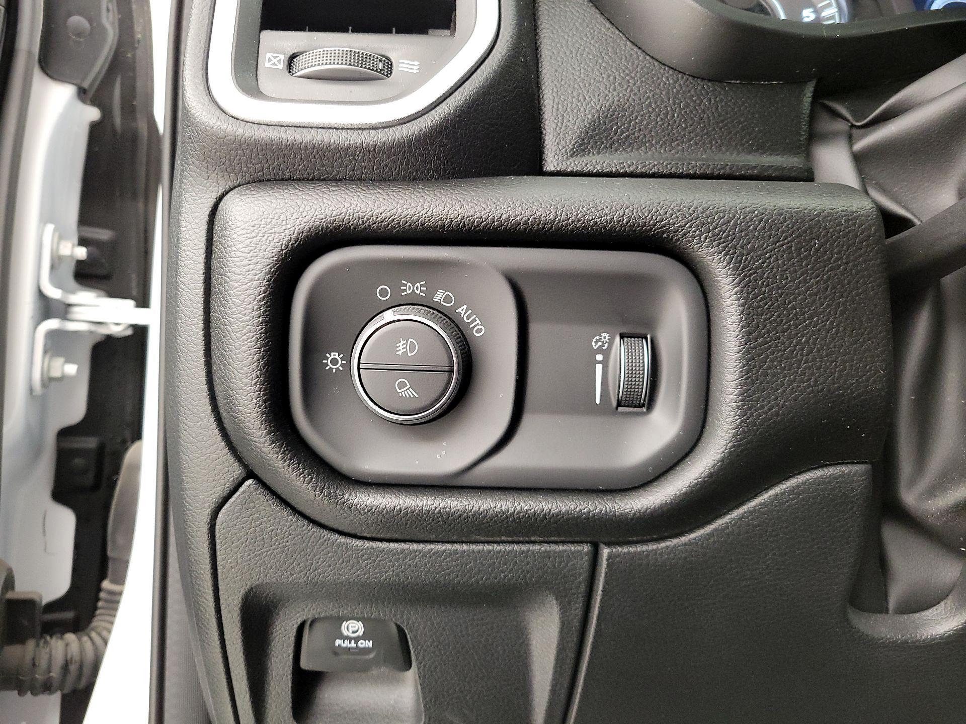 Thumbnail: 2023 RAM 1500 - 13